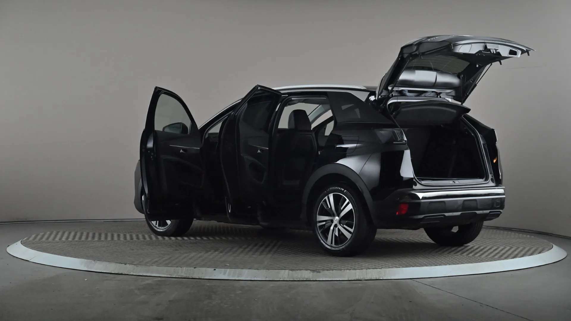 2022 PEUGEOT 3008 2022 PEUGEOT 3008