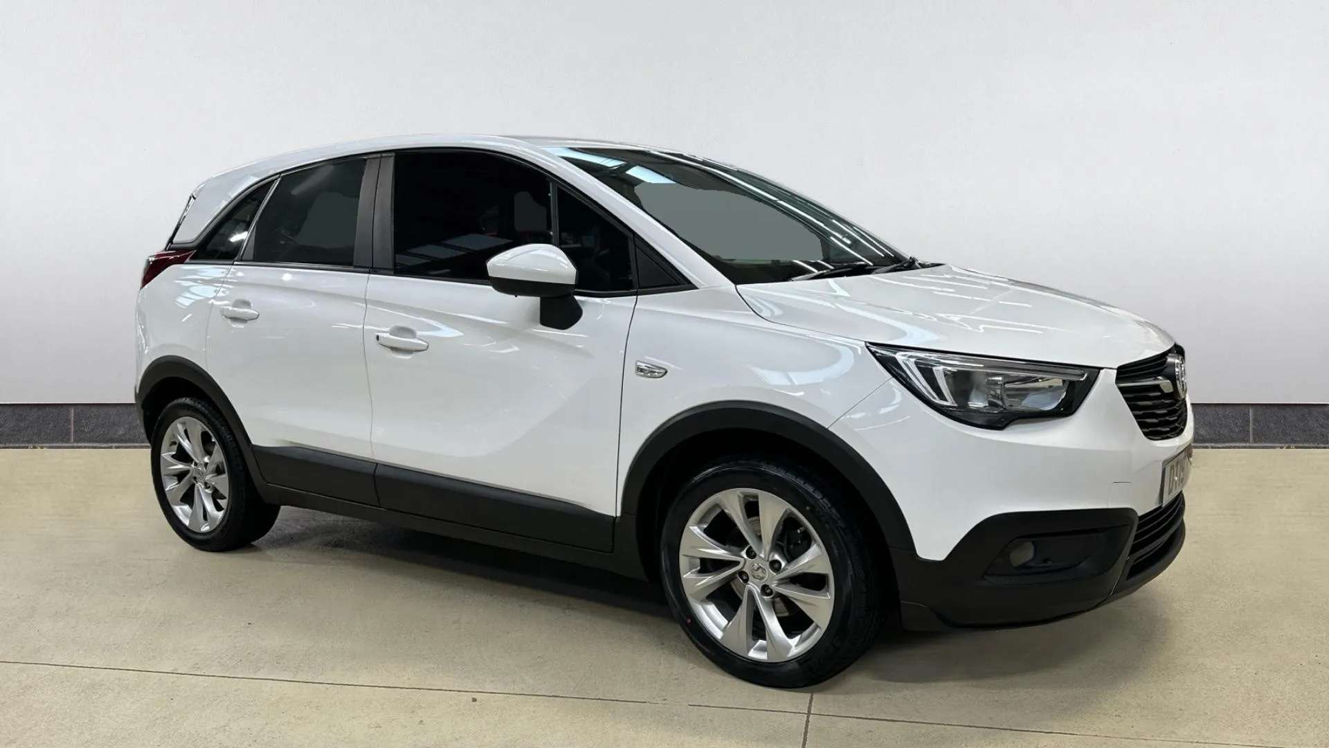 Check out this Vauxhall Crossland X 2019 Petrol Manual