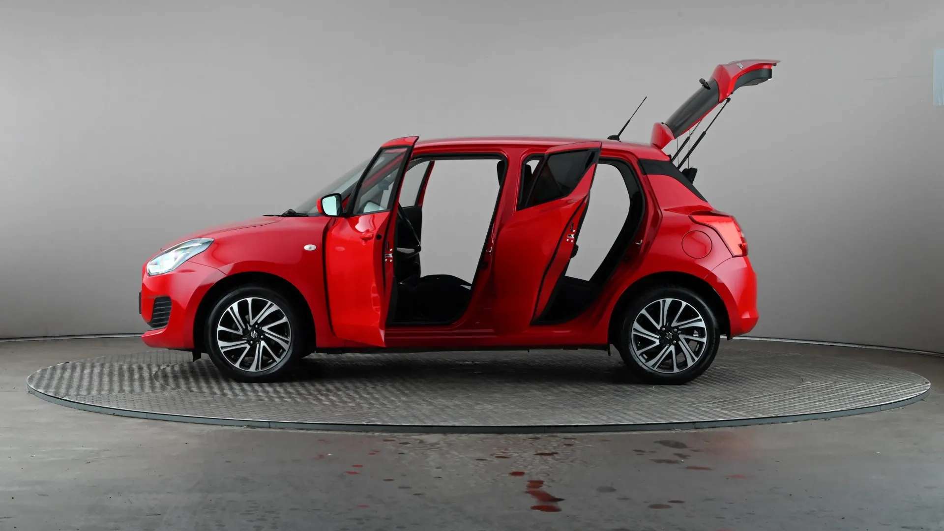2022 SUZUKI SWIFT 2022 SUZUKI SWIFT