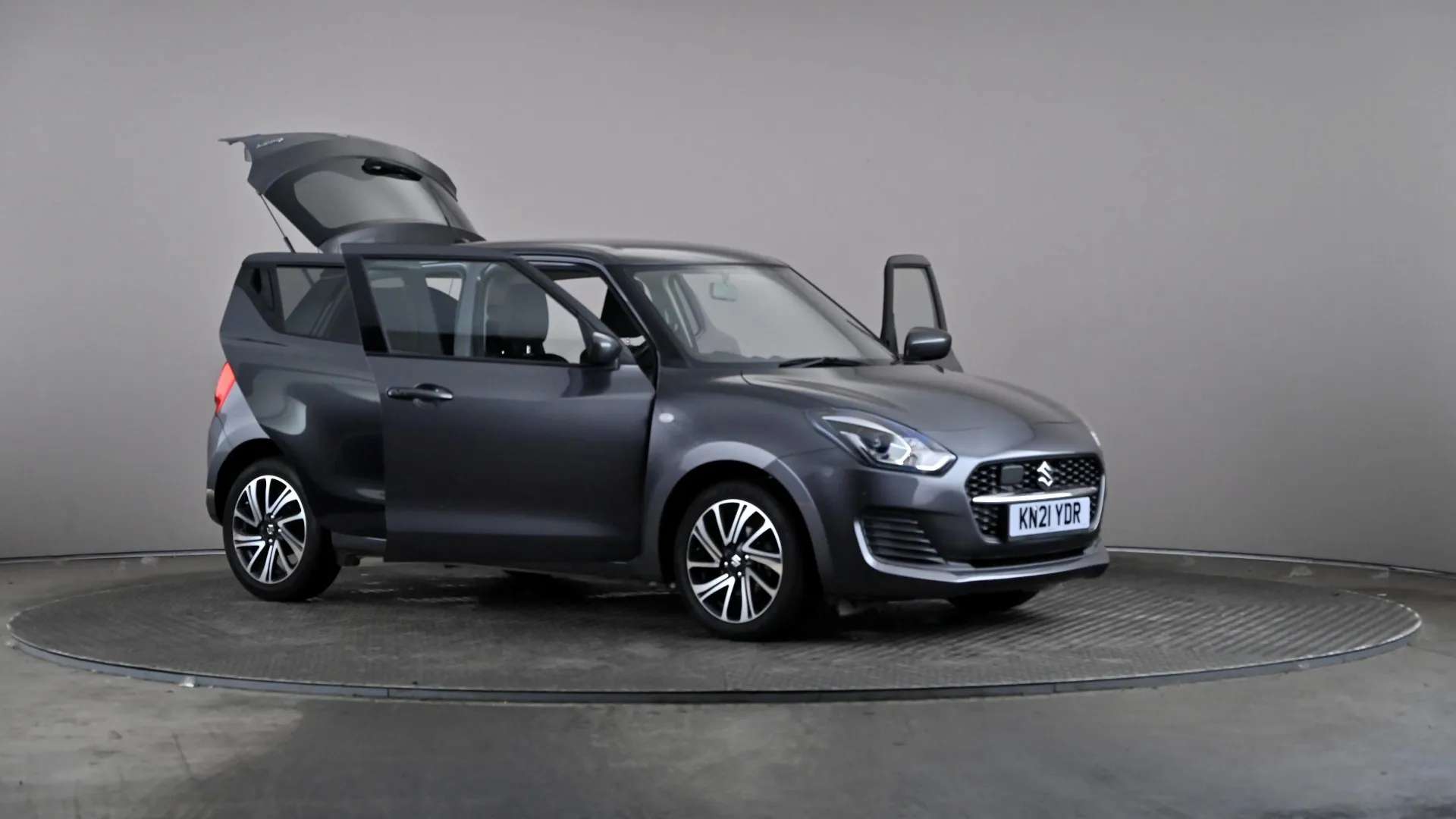 2021 SUZUKI SWIFT 2021 SUZUKI SWIFT