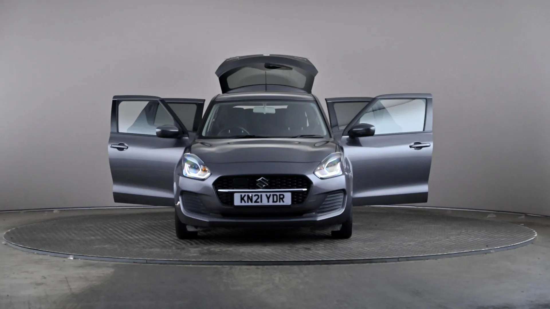 2021 SUZUKI SWIFT 2021 SUZUKI SWIFT