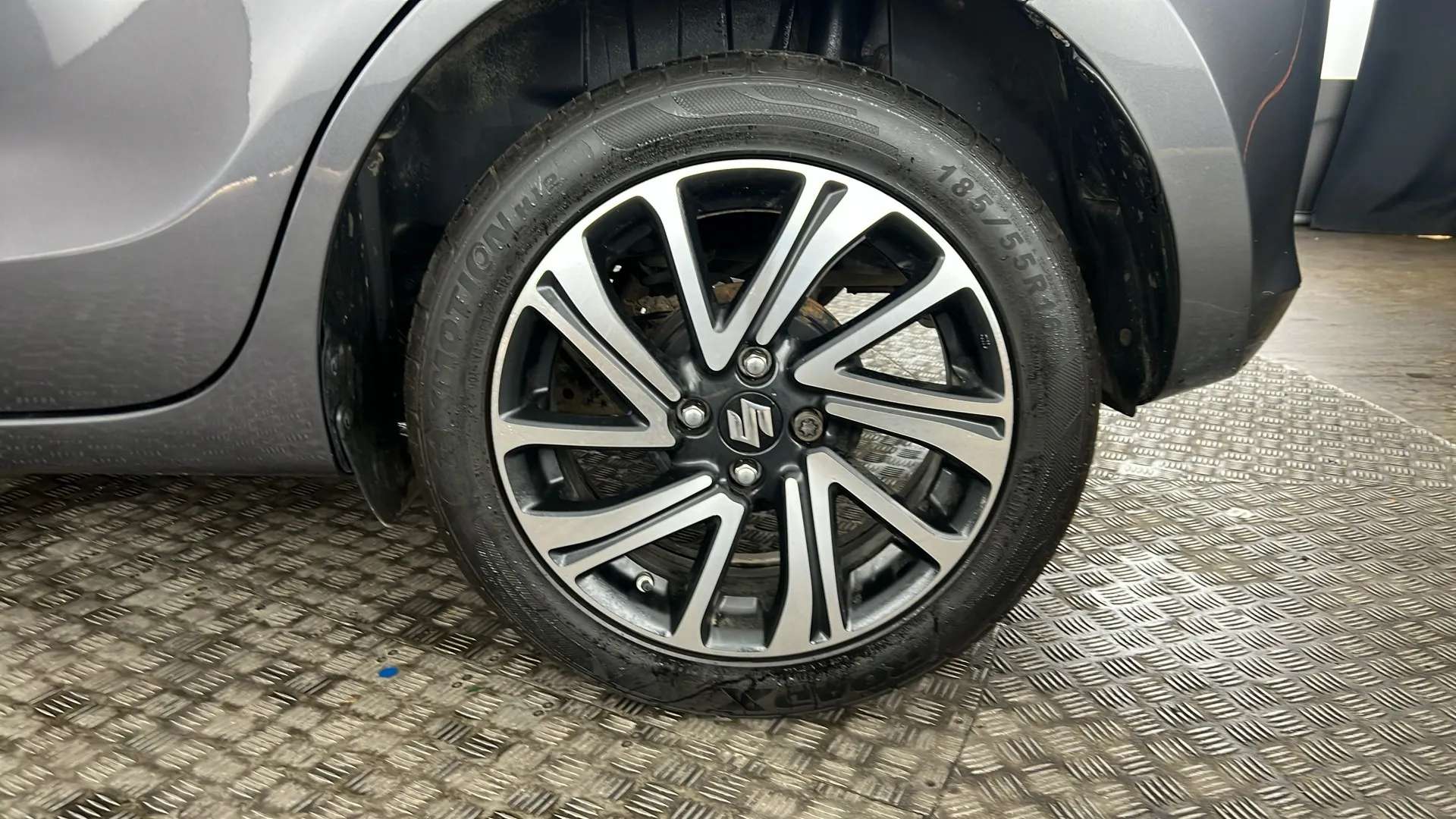 2021 SUZUKI SWIFT 2021 SUZUKI SWIFT