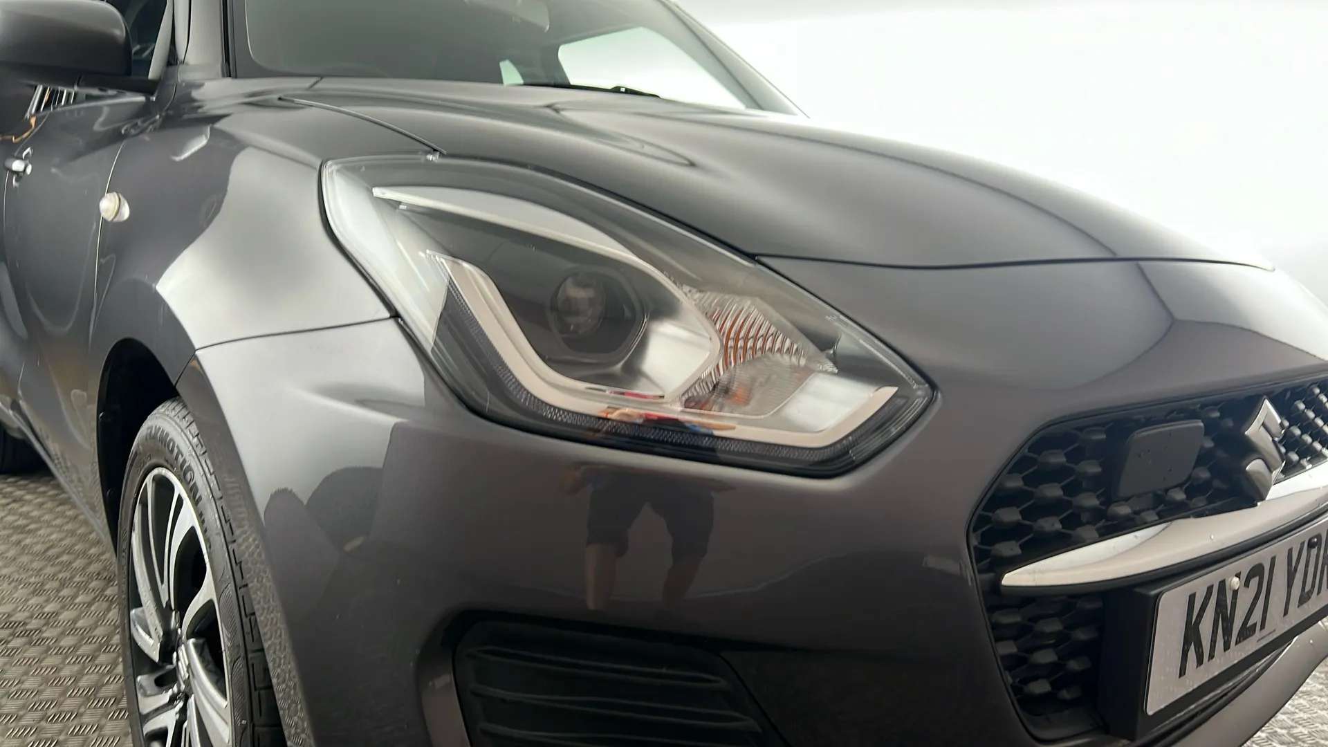 2021 SUZUKI SWIFT 2021 SUZUKI SWIFT