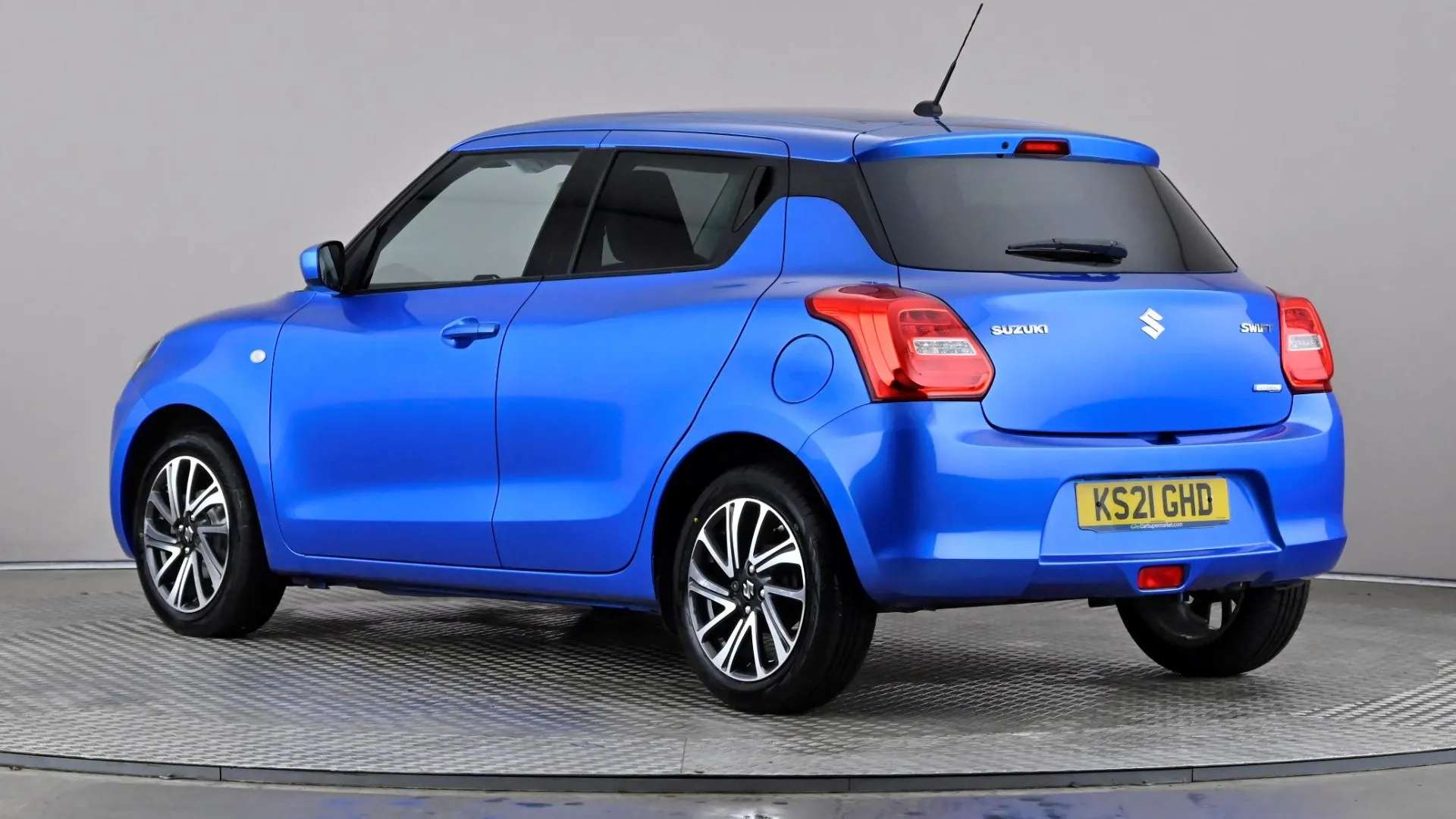 A 2021 SUZUKI SWIFT 1.2 Dualjet 83 12V Hybrid SZ-L A 2021 SUZUKI SWIFT 1.2 Dualjet 83 12V Hybrid SZ-L