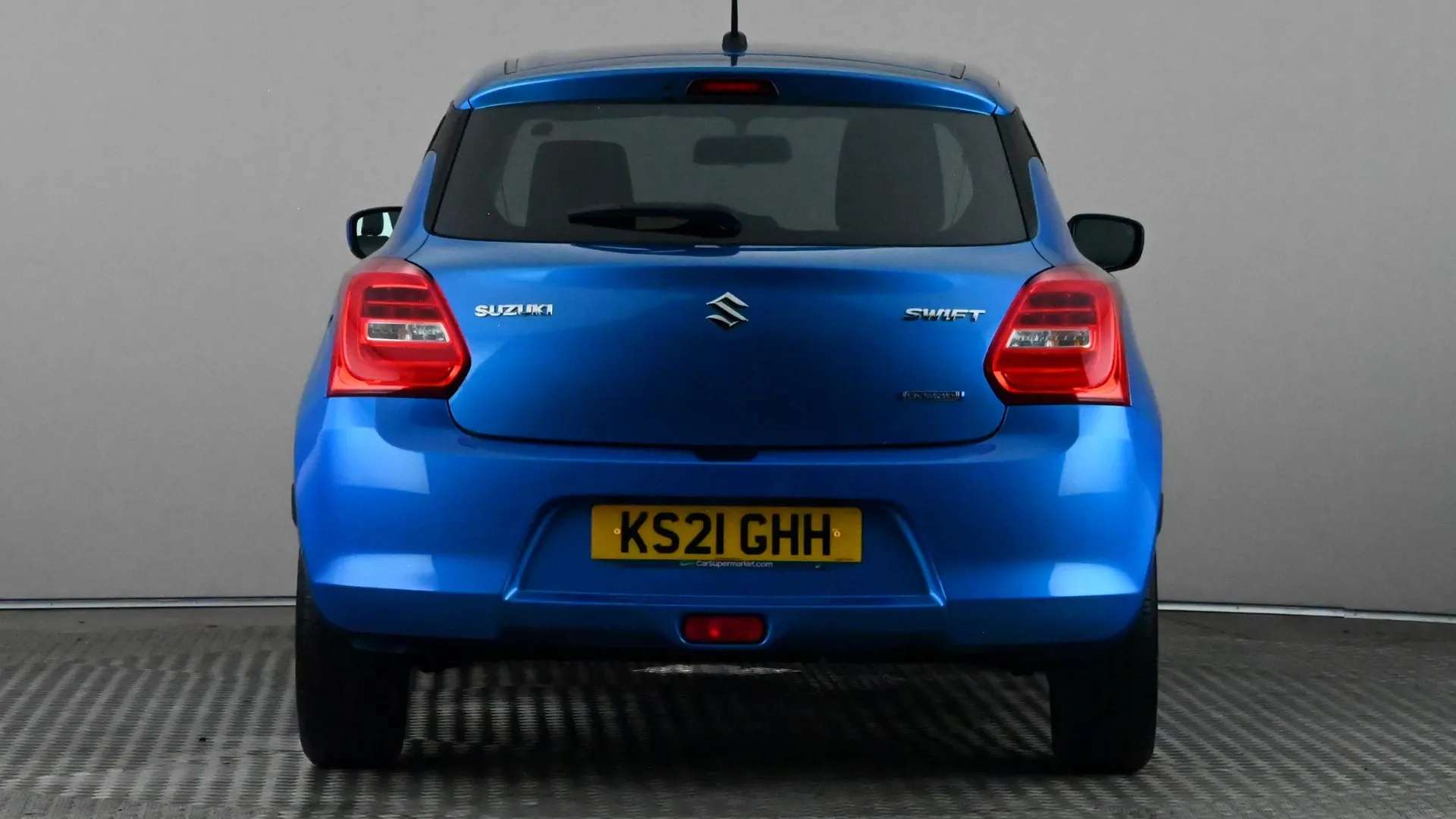 2021 SUZUKI SWIFT 2021 SUZUKI SWIFT