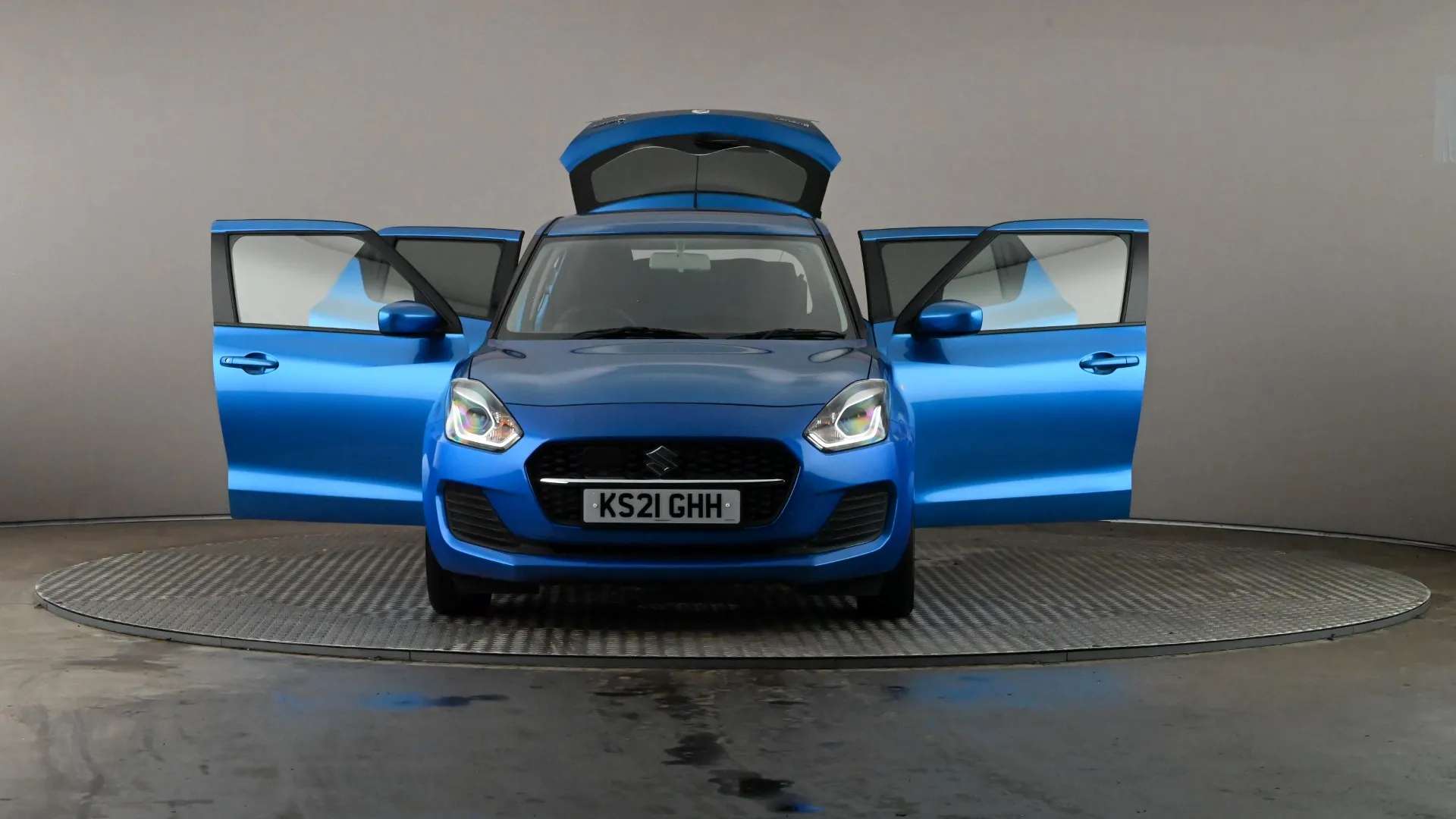 2021 SUZUKI SWIFT 2021 SUZUKI SWIFT