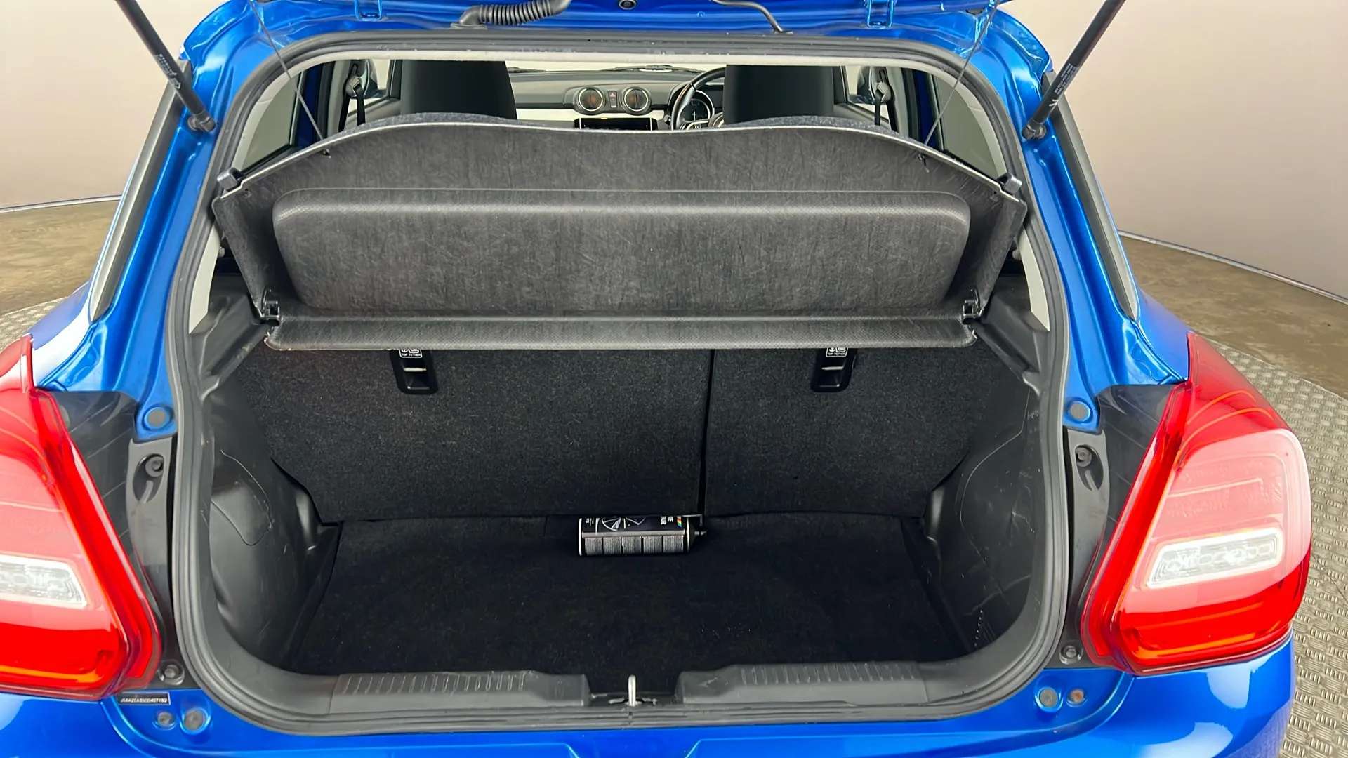2021 SUZUKI SWIFT 2021 SUZUKI SWIFT