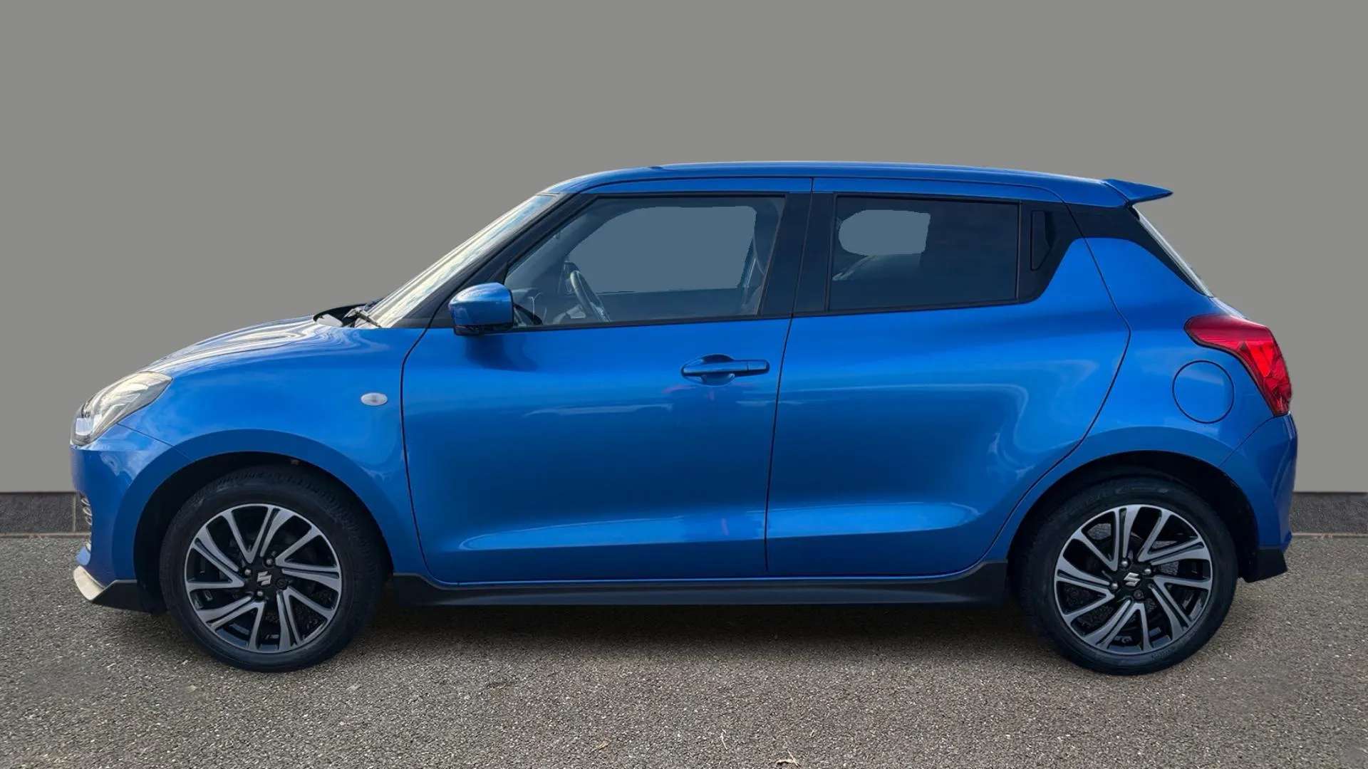A 2023 SUZUKI SWIFT 1.2 Dualjet 83 12V Hybrid SZ-L A 2023 SUZUKI SWIFT 1.2 Dualjet 83 12V Hybrid SZ-L