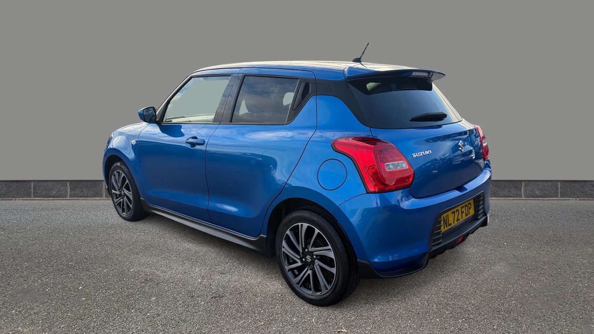A 2023 SUZUKI SWIFT 1.2 Dualjet 83 12V Hybrid SZ-L A 2023 SUZUKI SWIFT 1.2 Dualjet 83 12V Hybrid SZ-L