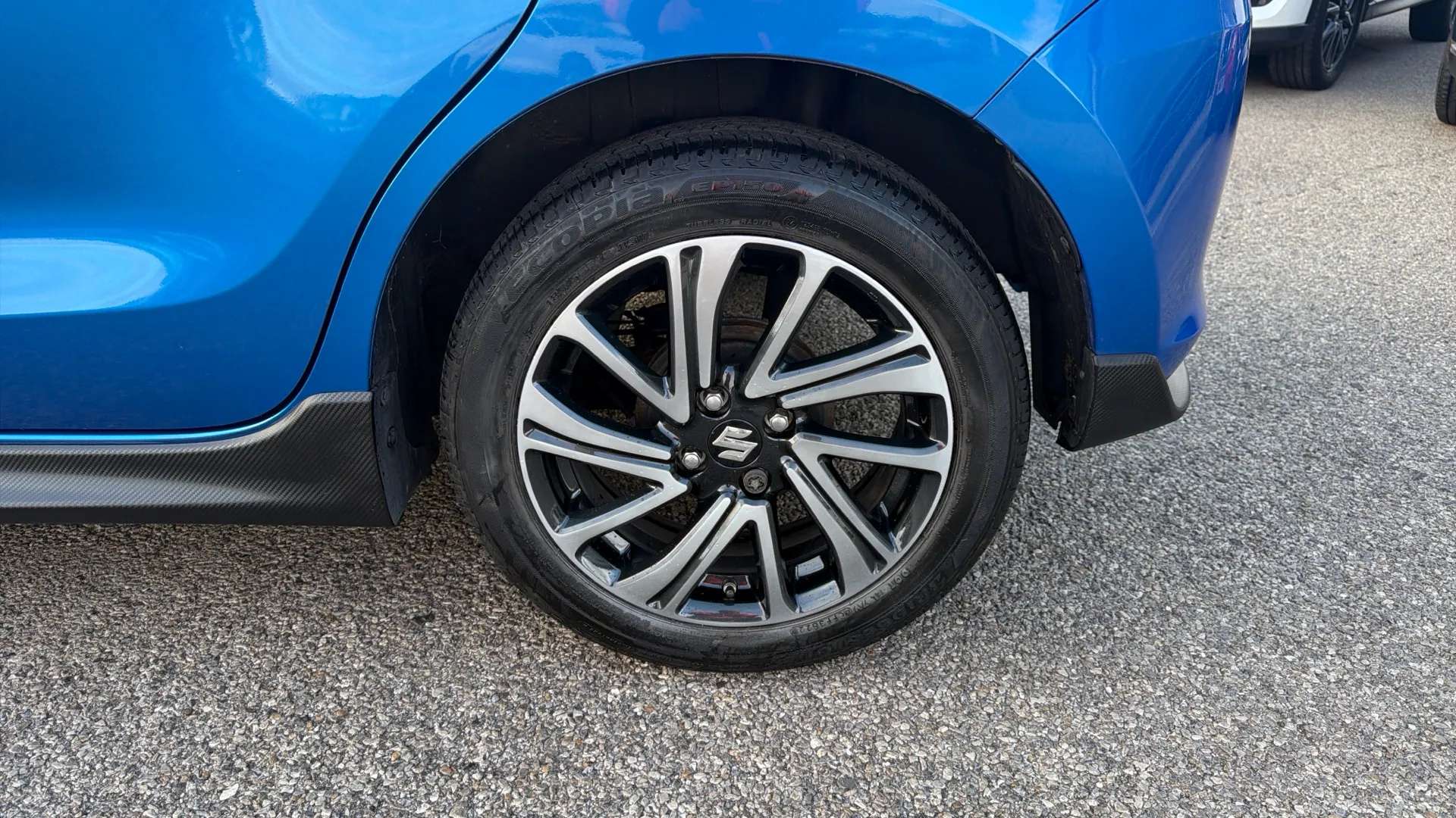 2023 SUZUKI SWIFT 2023 SUZUKI SWIFT