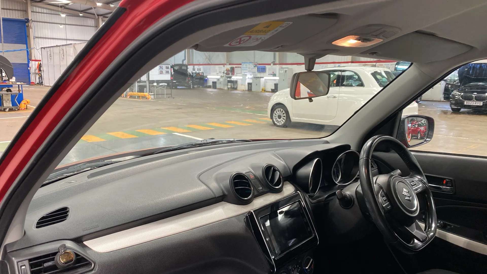 2021 SUZUKI SWIFT 2021 SUZUKI SWIFT