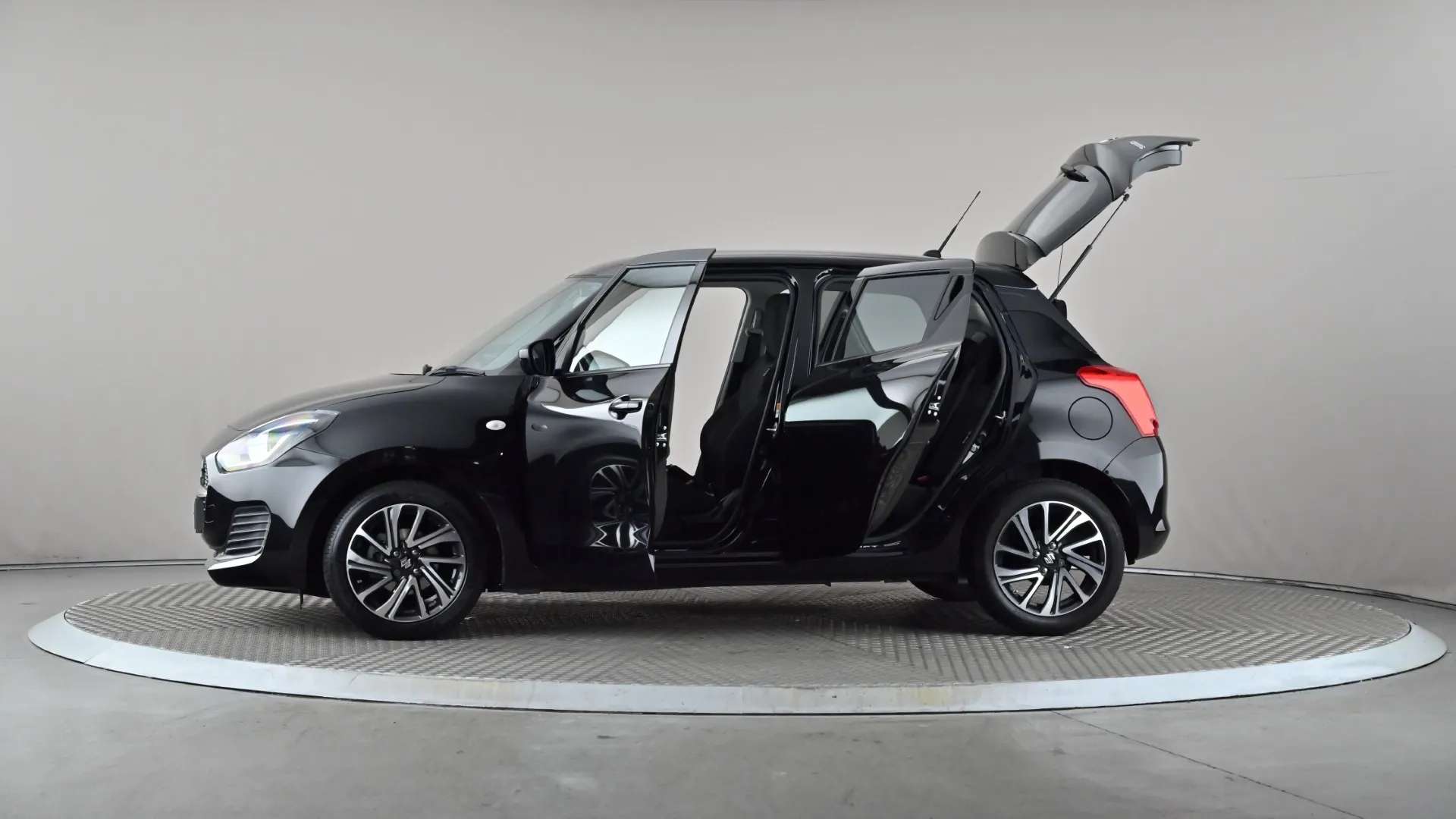 2023 SUZUKI SWIFT 2023 SUZUKI SWIFT