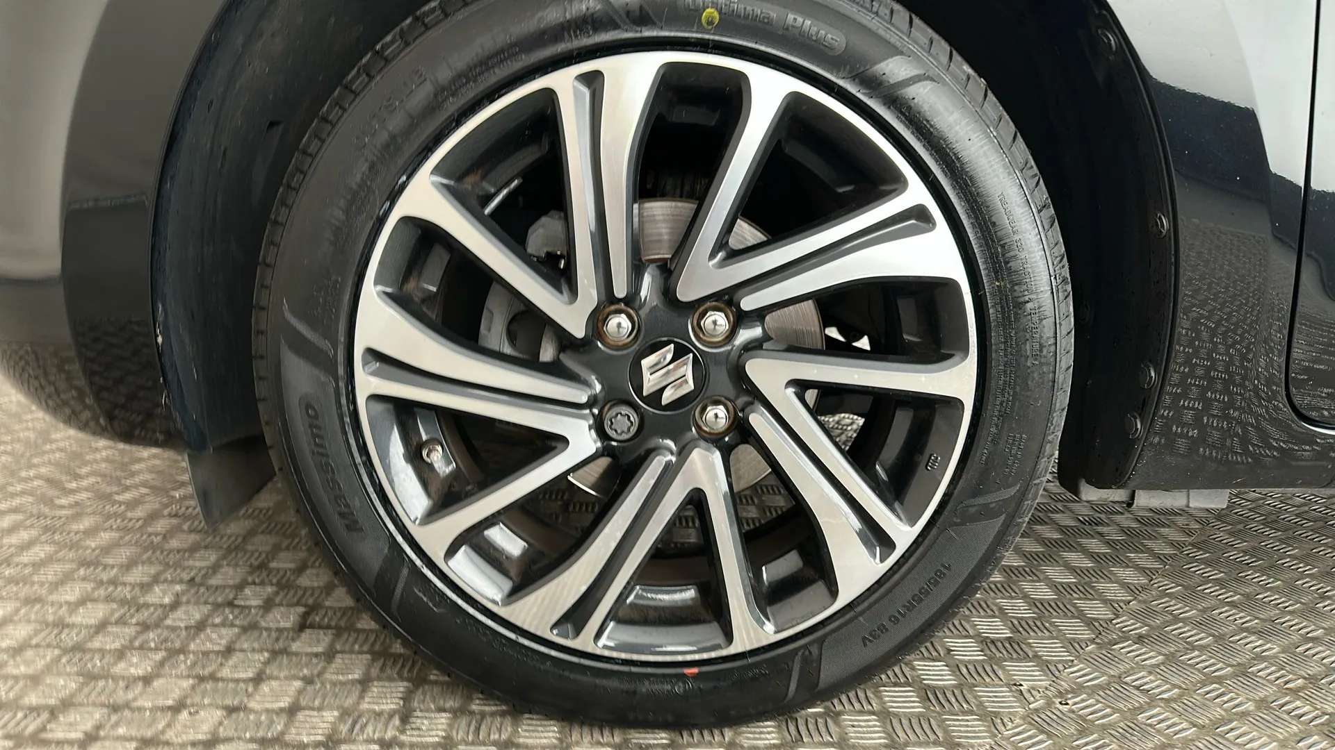2023 SUZUKI SWIFT 2023 SUZUKI SWIFT