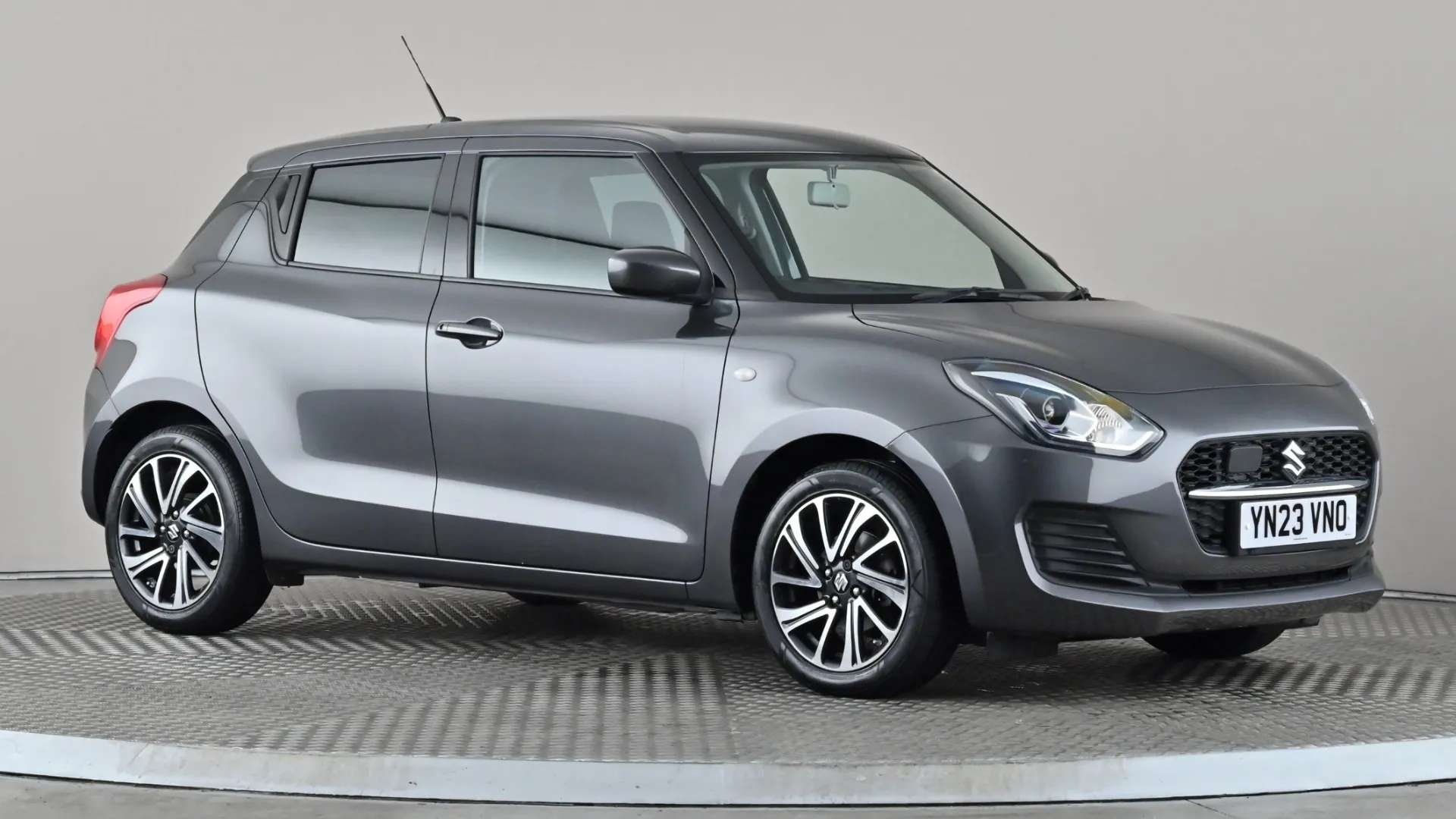 A 2023 SUZUKI SWIFT 1.2 Dualjet 83 12V Hybrid SZ-L A 2023 SUZUKI SWIFT 1.2 Dualjet 83 12V Hybrid SZ-L