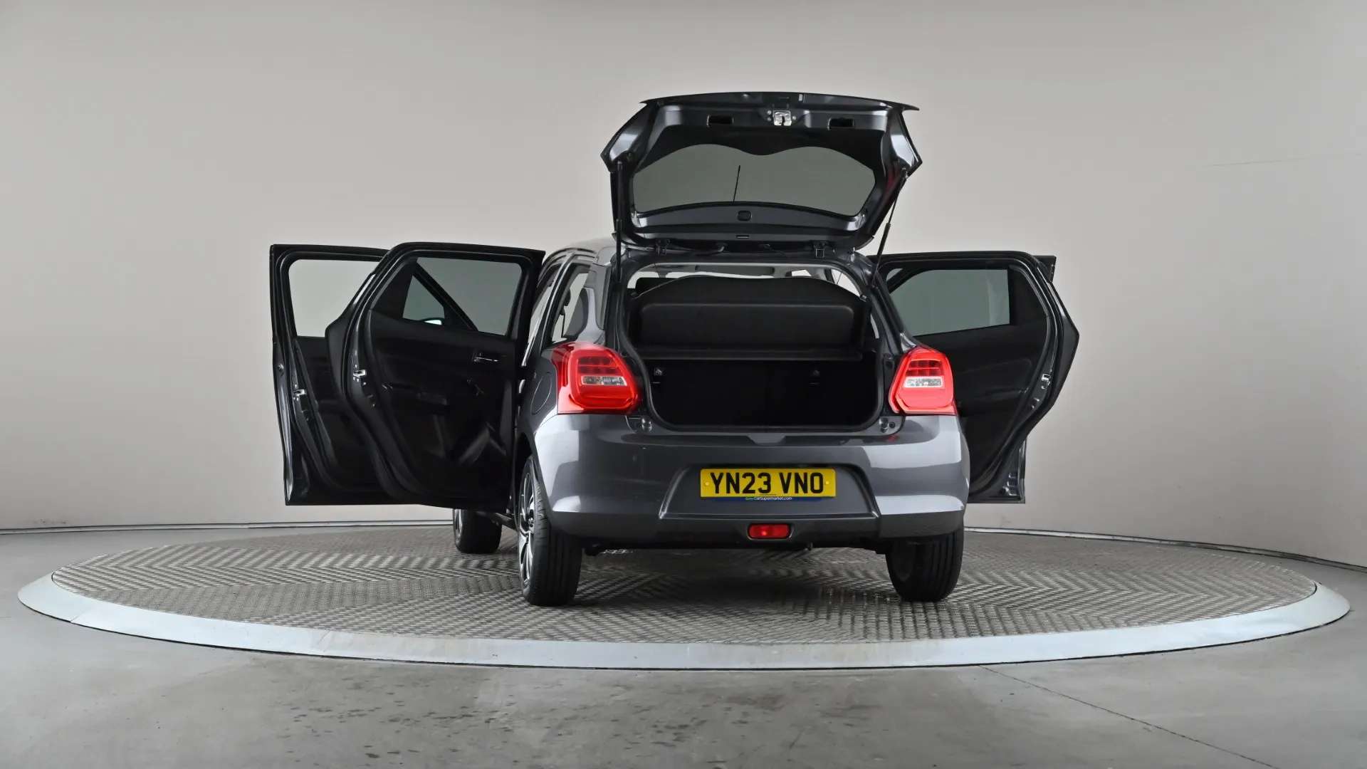 2023 SUZUKI SWIFT 2023 SUZUKI SWIFT