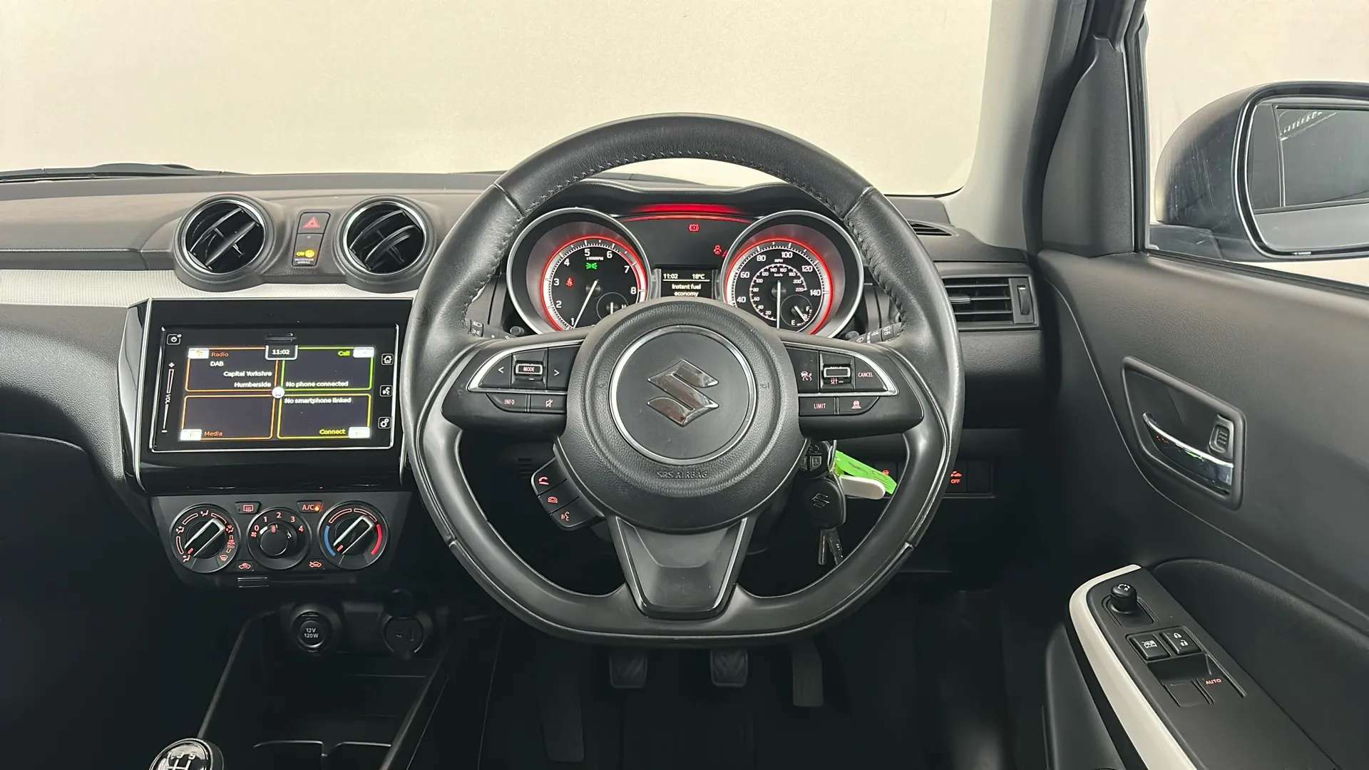 2023 SUZUKI SWIFT 2023 SUZUKI SWIFT