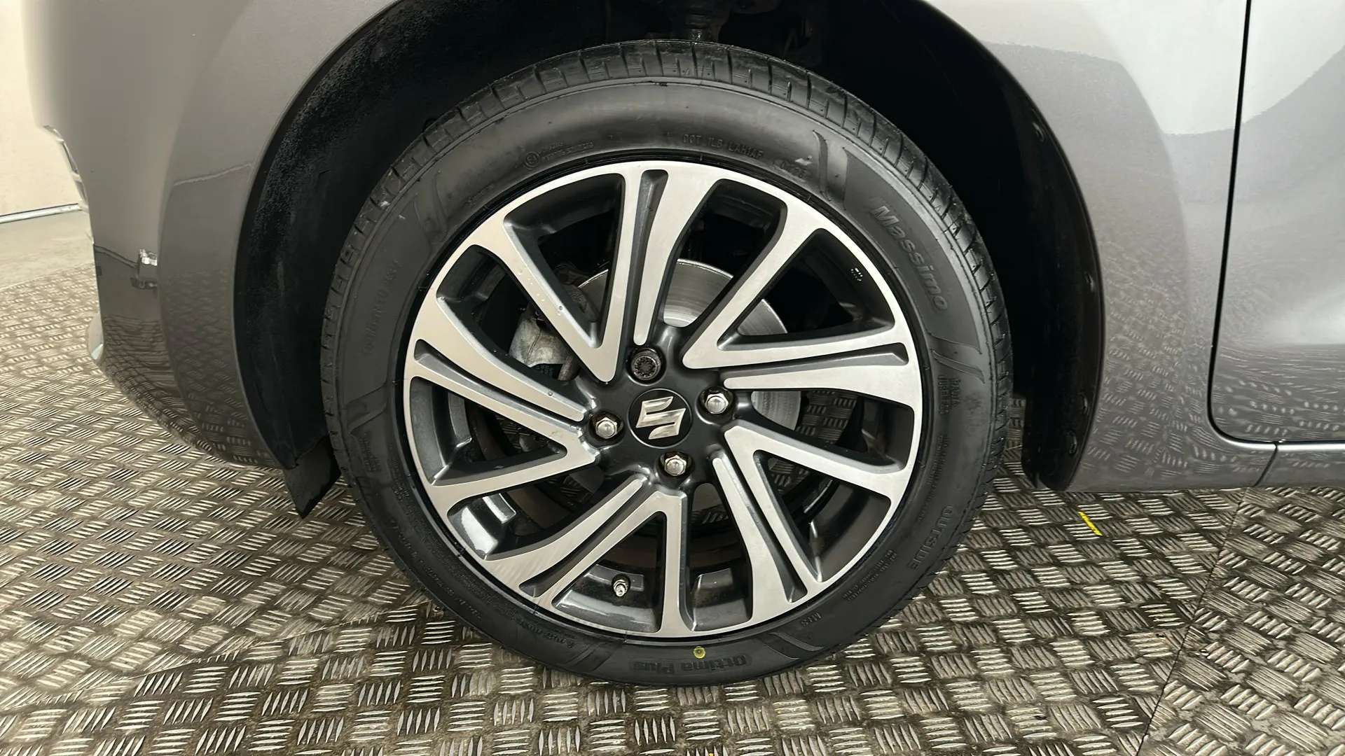 2023 SUZUKI SWIFT 2023 SUZUKI SWIFT
