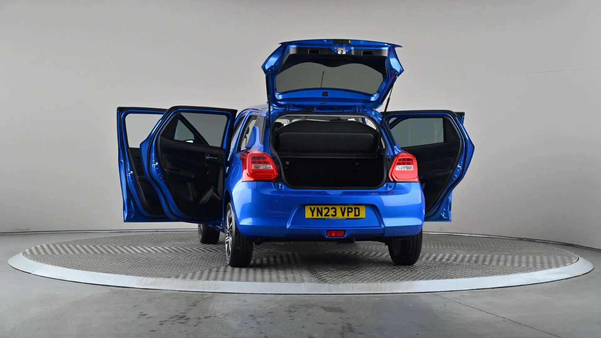 2023 SUZUKI SWIFT 2023 SUZUKI SWIFT