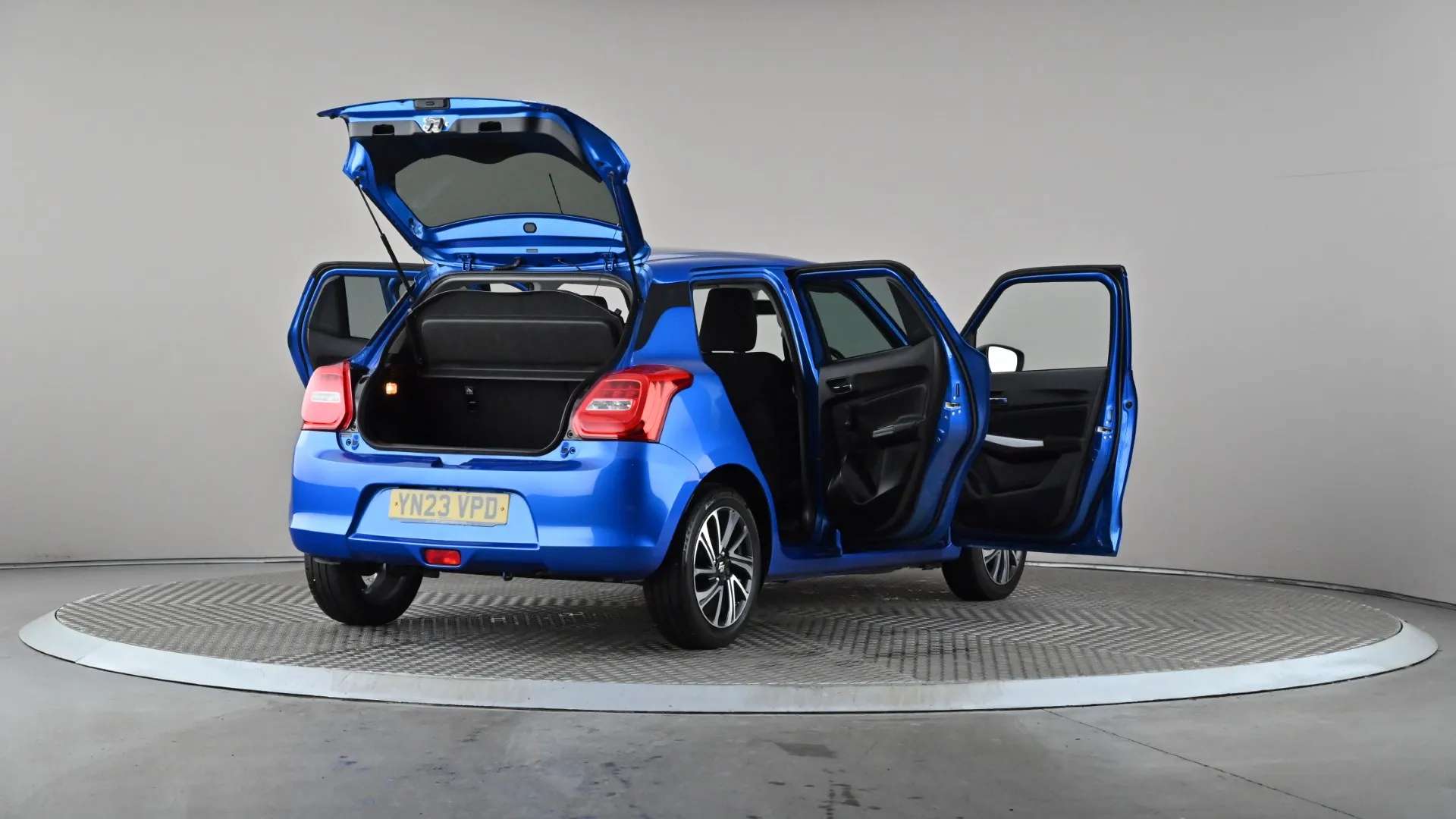 2023 SUZUKI SWIFT 2023 SUZUKI SWIFT