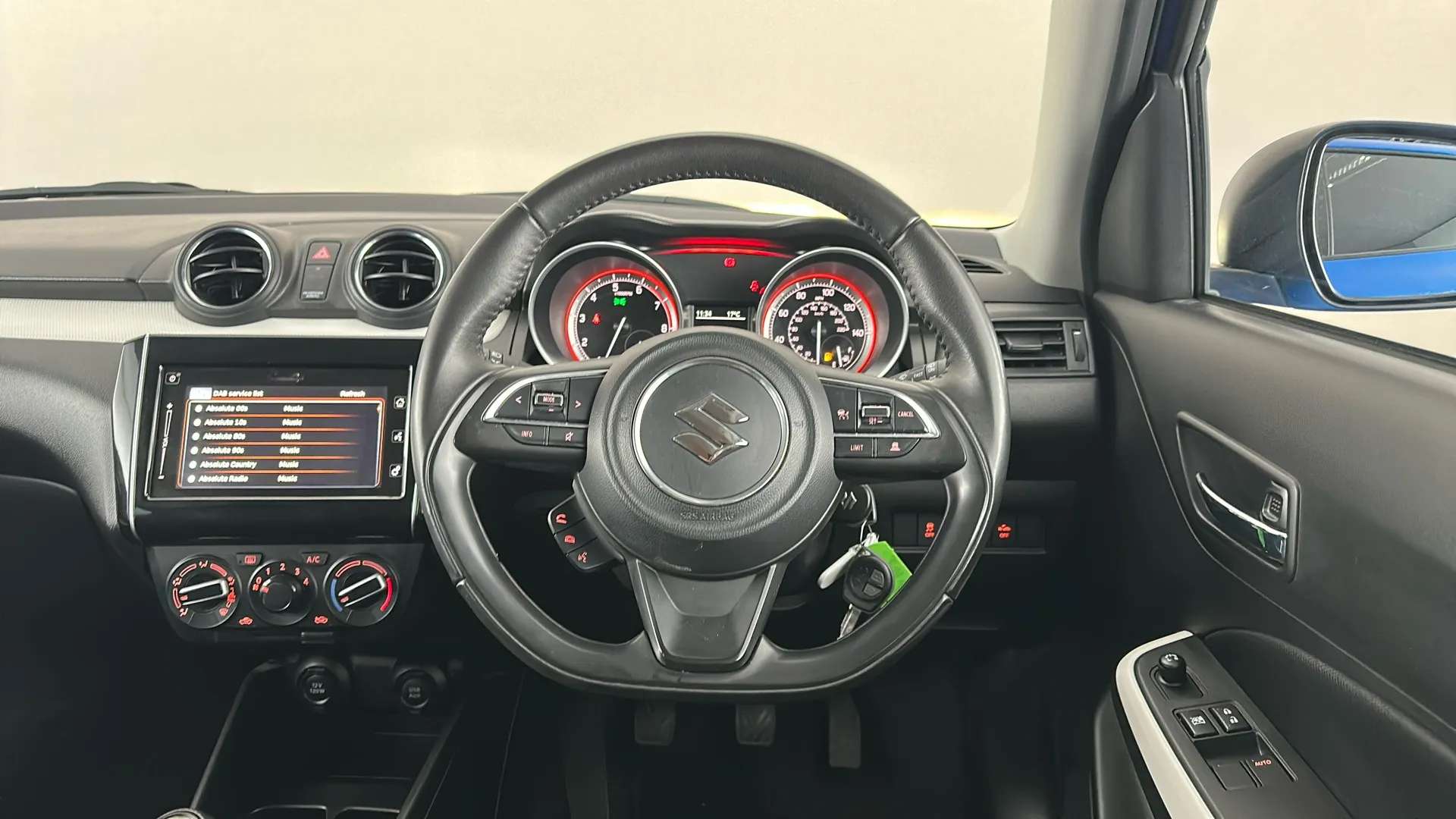 2023 SUZUKI SWIFT 2023 SUZUKI SWIFT