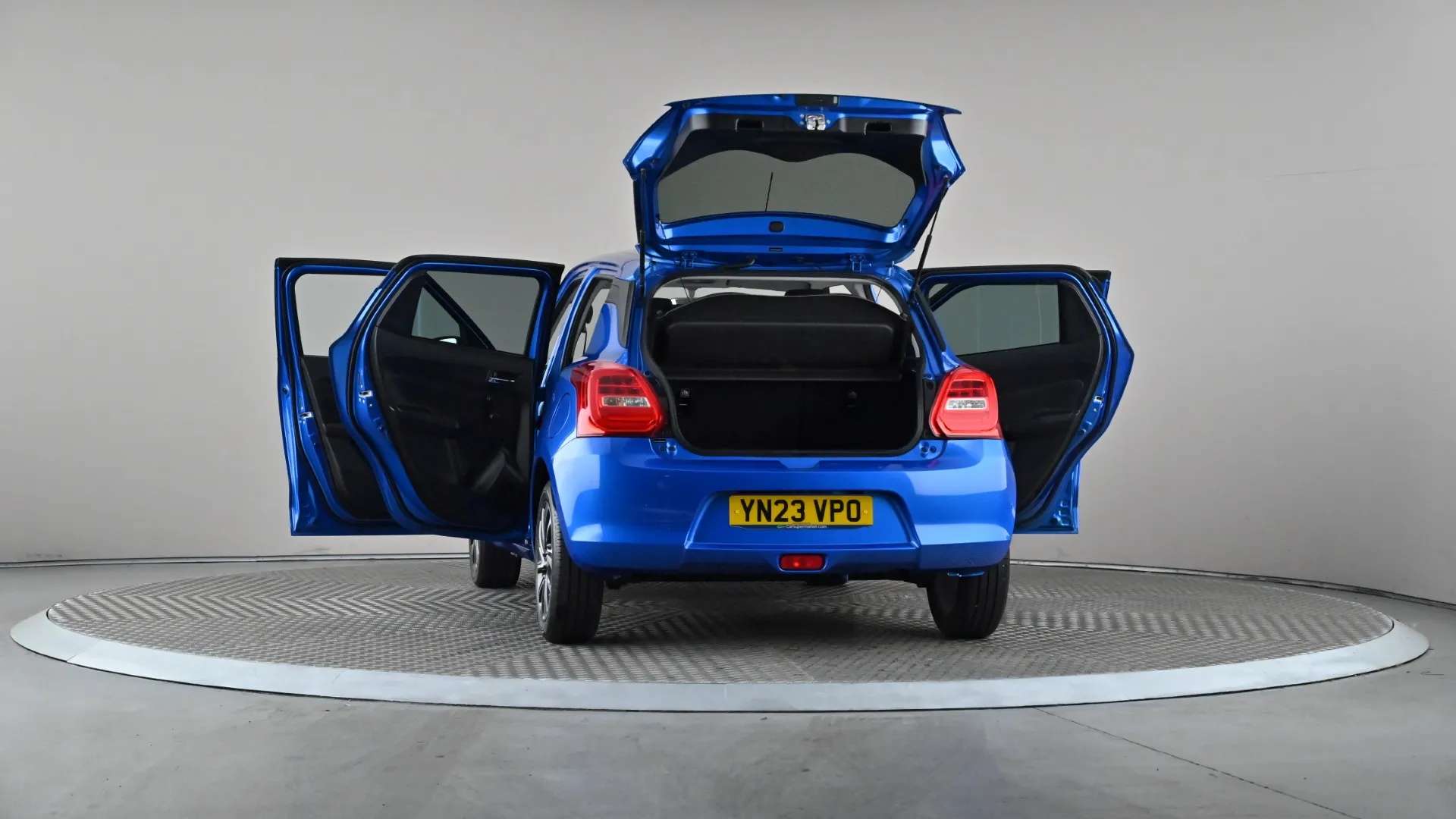 2023 SUZUKI SWIFT 2023 SUZUKI SWIFT