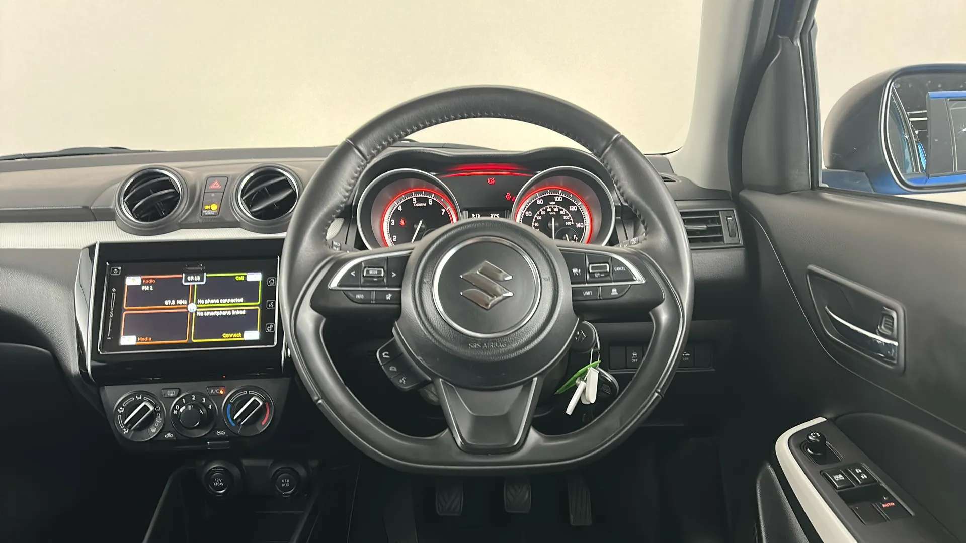 2023 SUZUKI SWIFT 2023 SUZUKI SWIFT