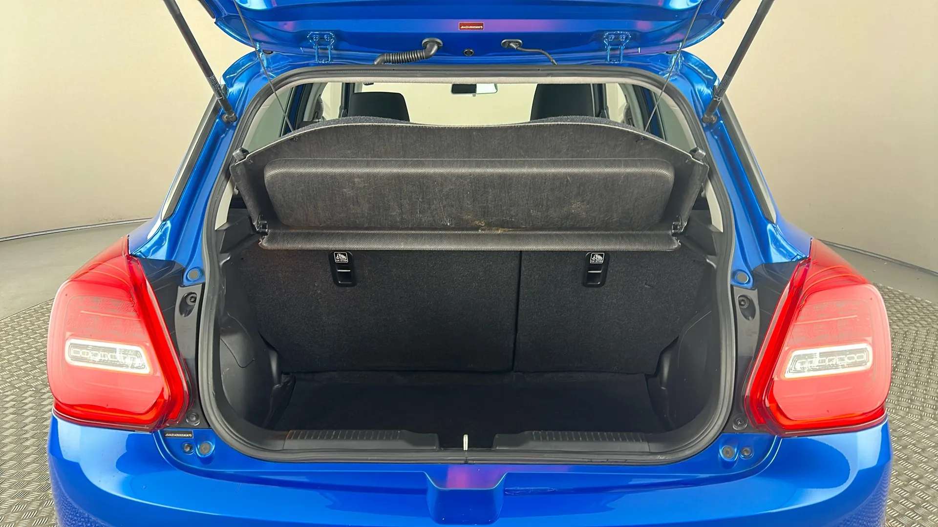 2023 SUZUKI SWIFT 2023 SUZUKI SWIFT