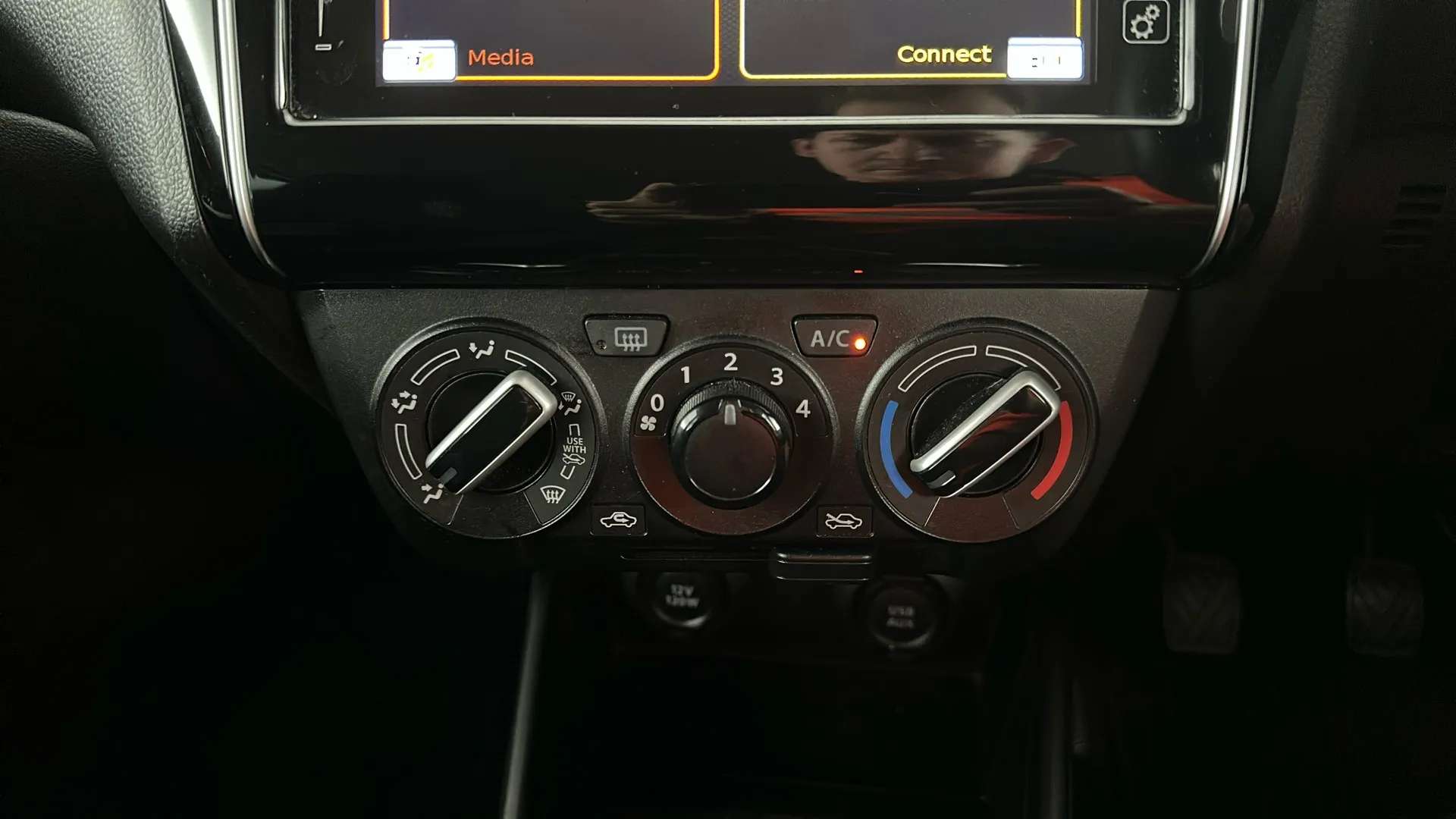 2023 SUZUKI SWIFT 2023 SUZUKI SWIFT