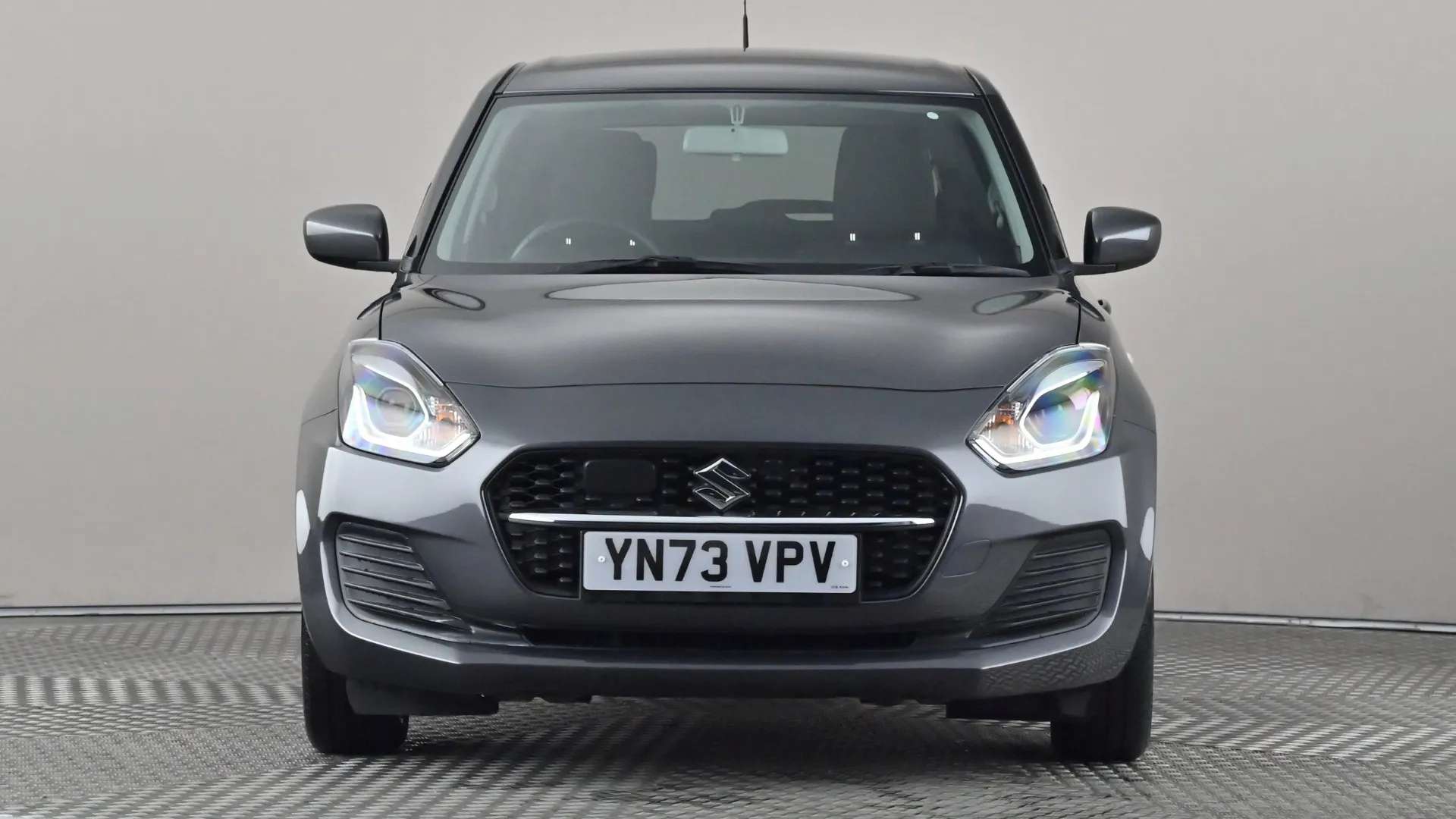 A 2023 SUZUKI SWIFT 1.2 Dualjet 83 12V Hybrid SZ-L A 2023 SUZUKI SWIFT 1.2 Dualjet 83 12V Hybrid SZ-L