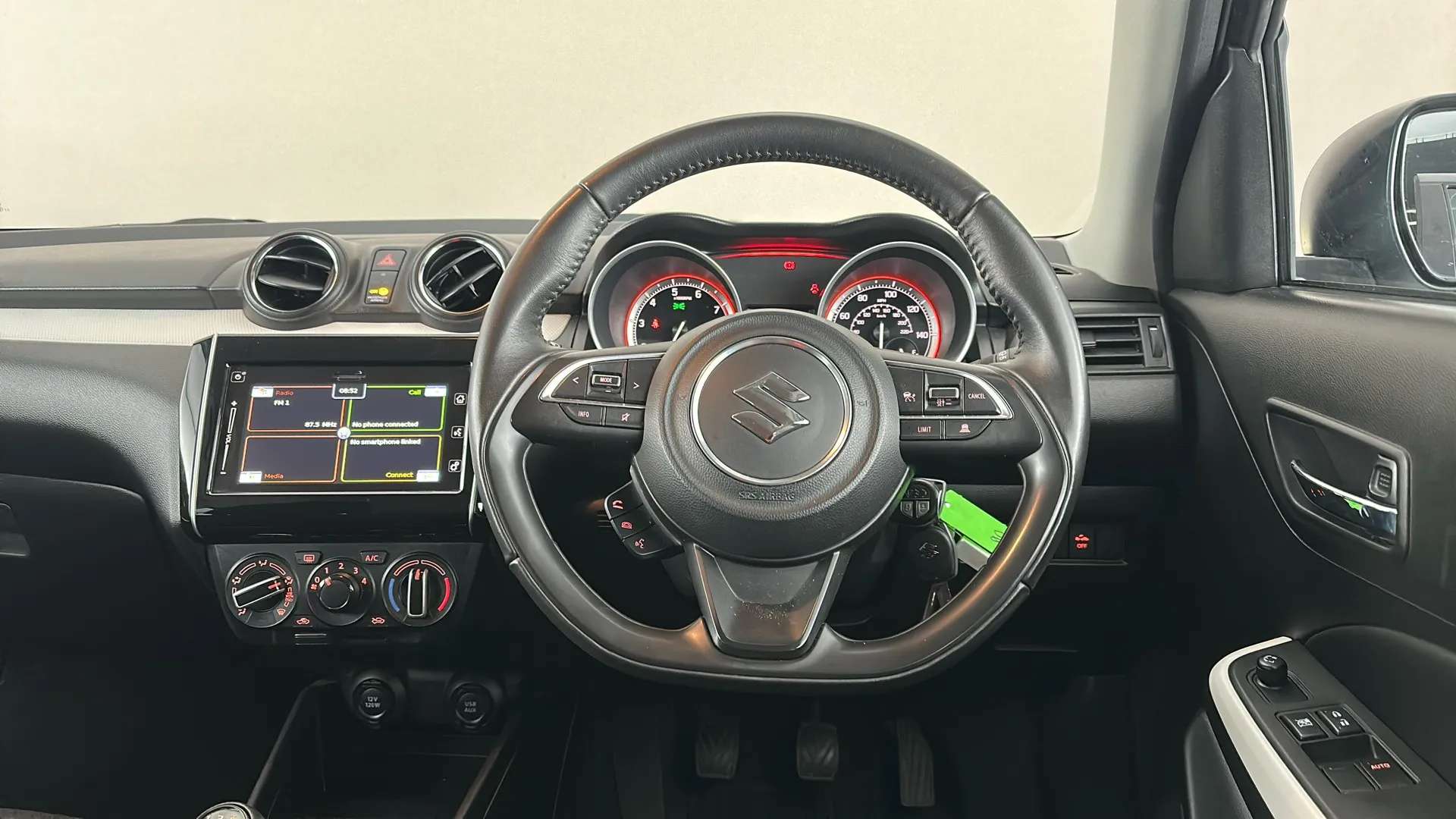2023 SUZUKI SWIFT 2023 SUZUKI SWIFT