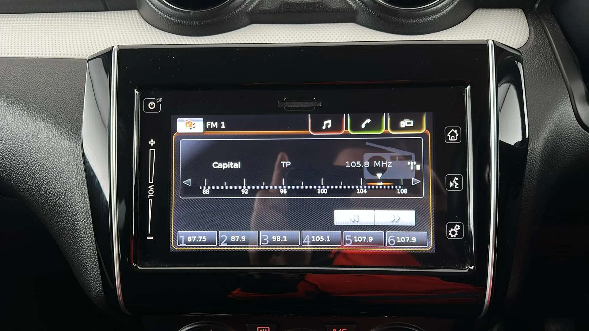 2023 SUZUKI SWIFT 2023 SUZUKI SWIFT