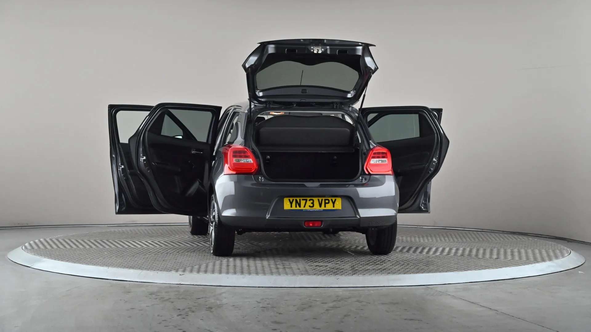 2023 SUZUKI SWIFT 2023 SUZUKI SWIFT