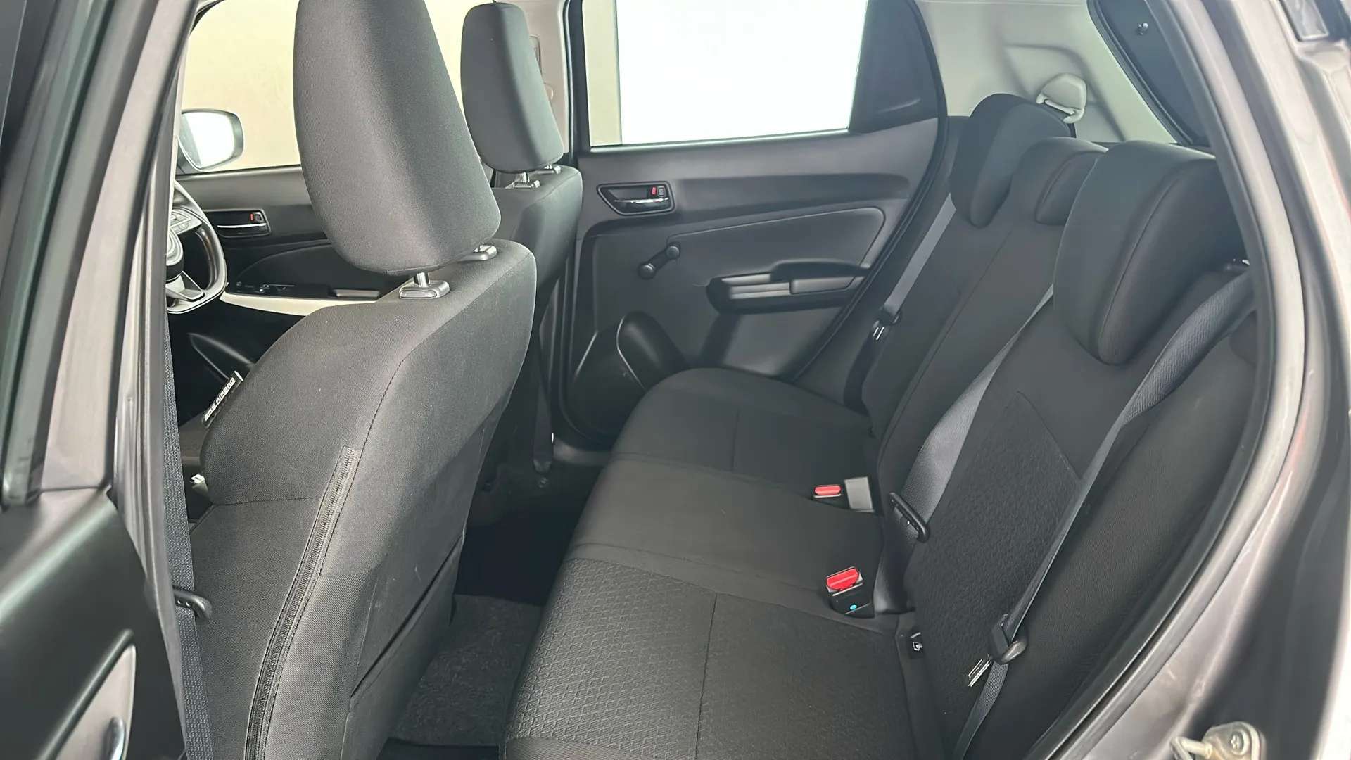 2023 SUZUKI SWIFT 2023 SUZUKI SWIFT