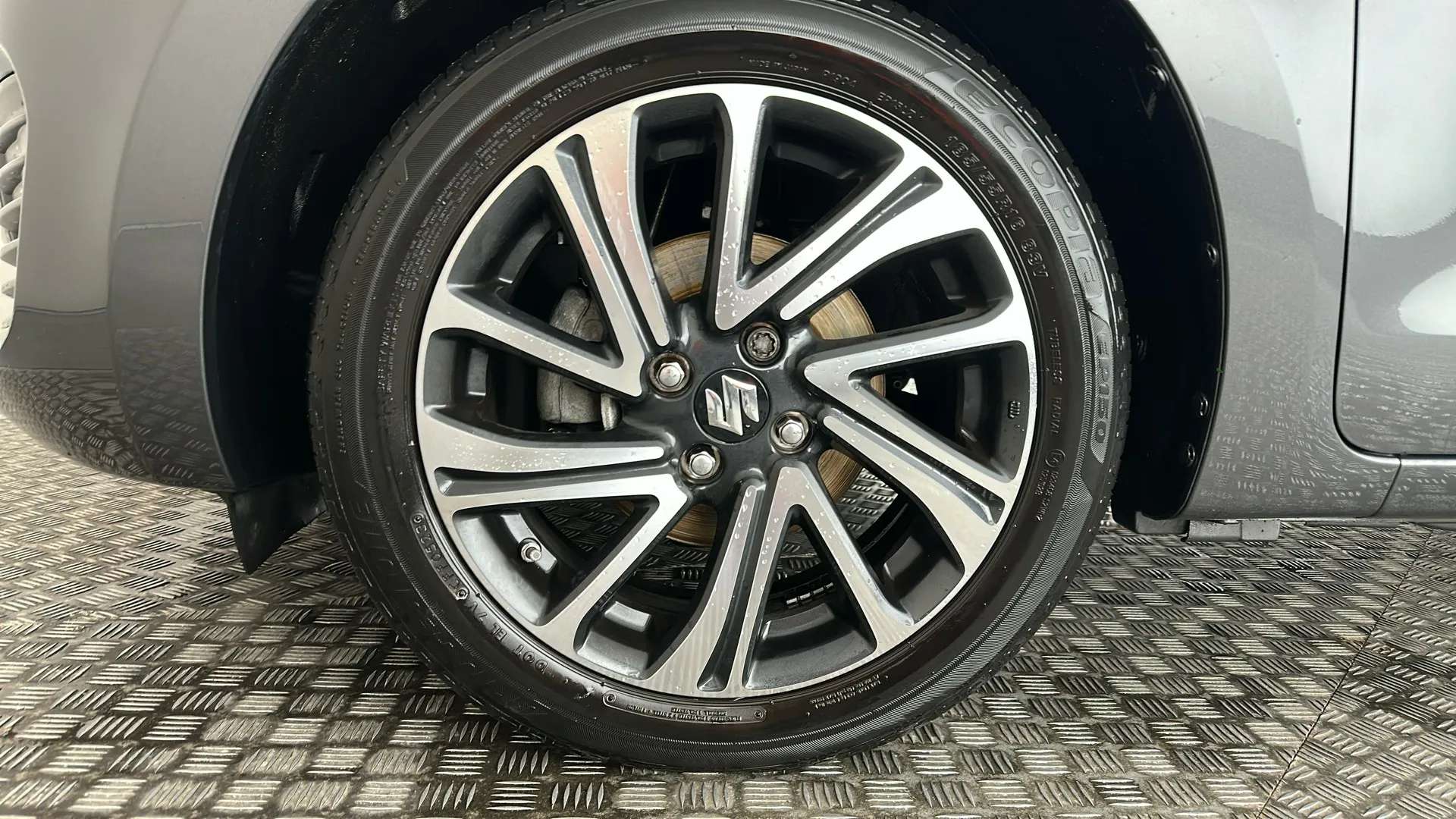 2023 SUZUKI SWIFT 2023 SUZUKI SWIFT