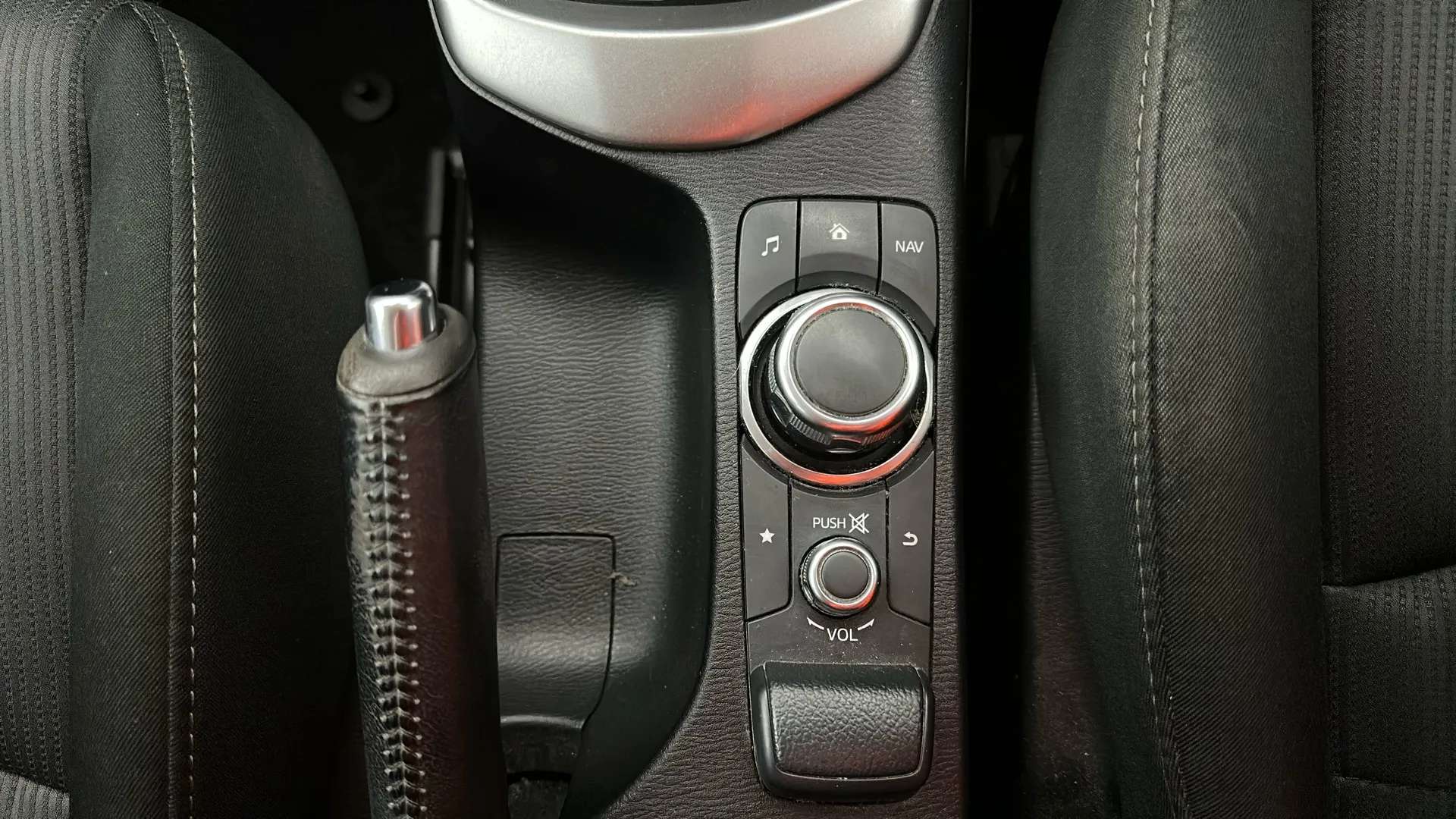 2018 MAZDA CX-3 2018 MAZDA CX-3