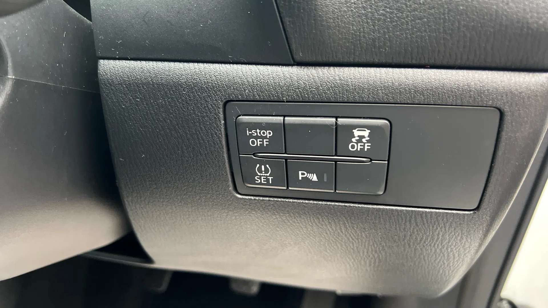 2018 MAZDA MAZDA3 2018 MAZDA MAZDA3