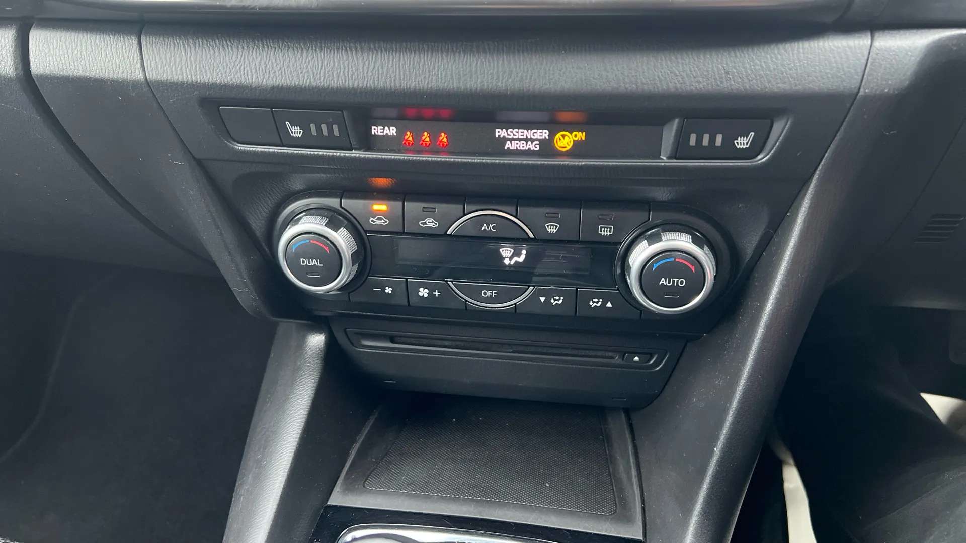 2018 MAZDA MAZDA3 2018 MAZDA MAZDA3