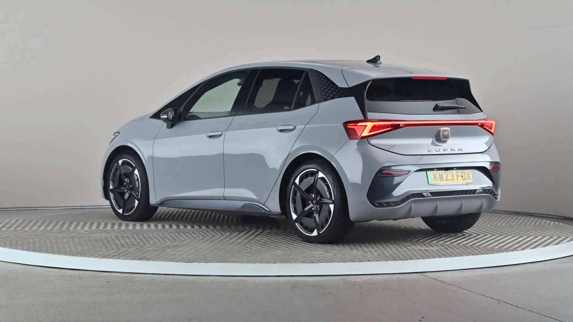 2023 CUPRA BORN 2023 CUPRA BORN