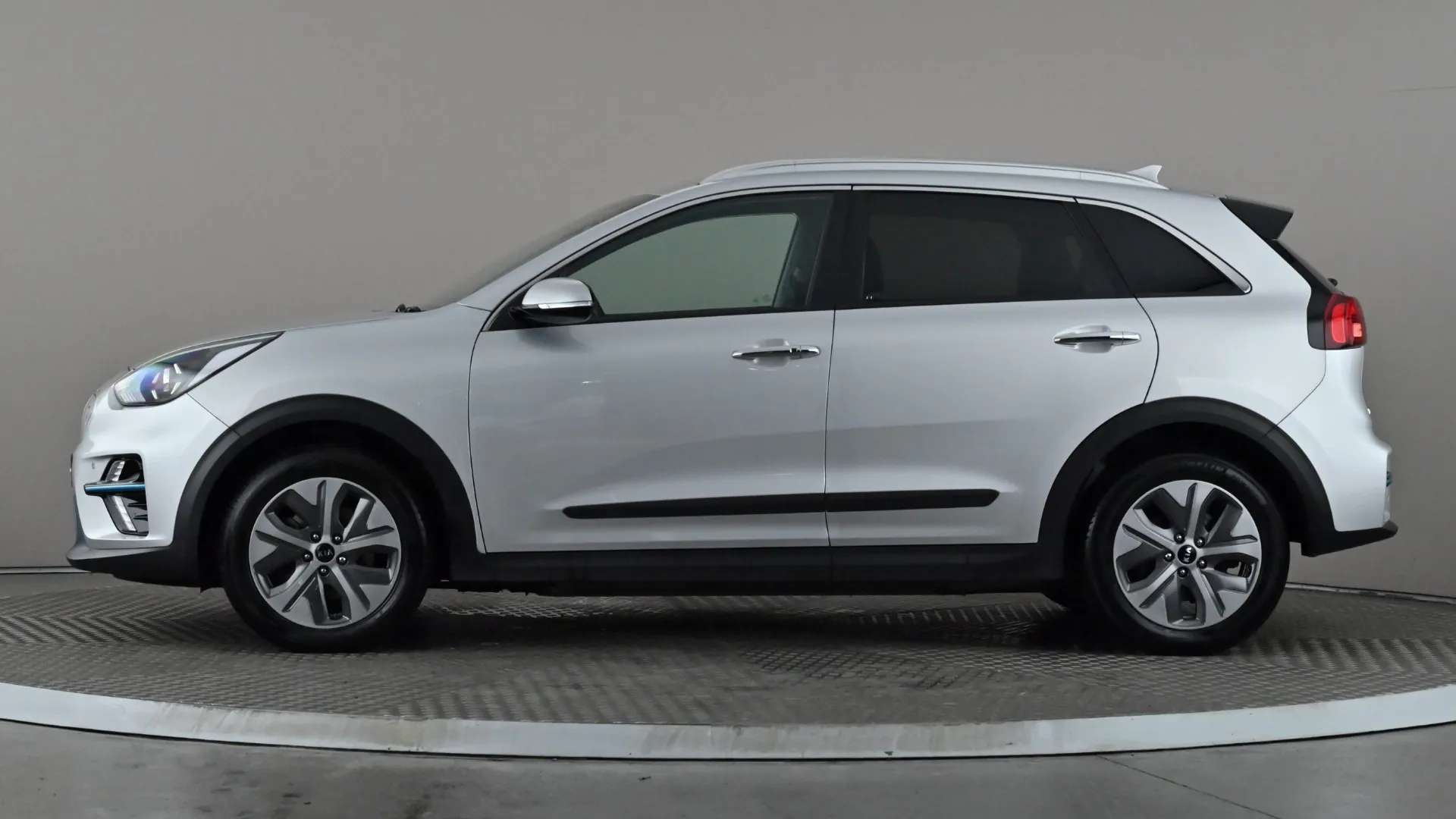A 2021 KIA E-NIRO 150kW 3 64kWh Auto A 2021 KIA E-NIRO 150kW 3 64kWh Auto