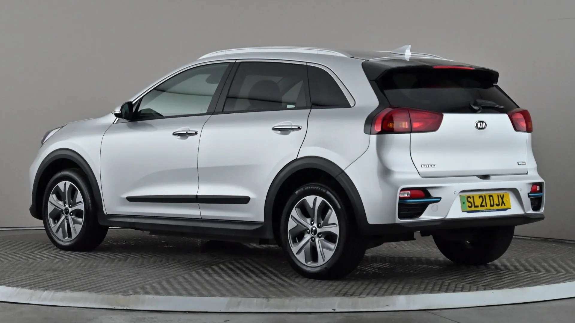 A 2021 KIA E-NIRO 150kW 3 64kWh Auto A 2021 KIA E-NIRO 150kW 3 64kWh Auto