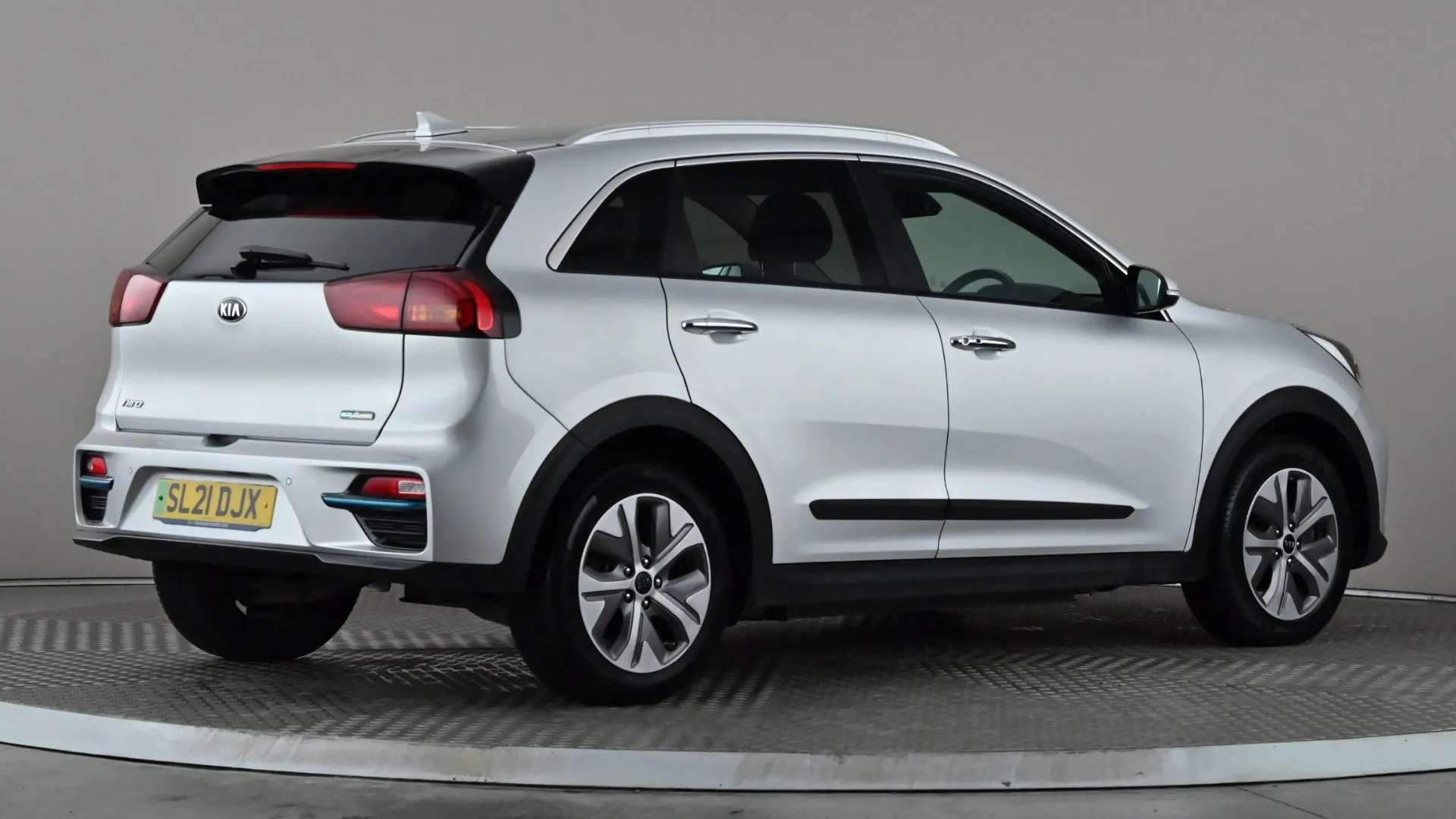 2021 KIA E-NIRO 2021 KIA E-NIRO