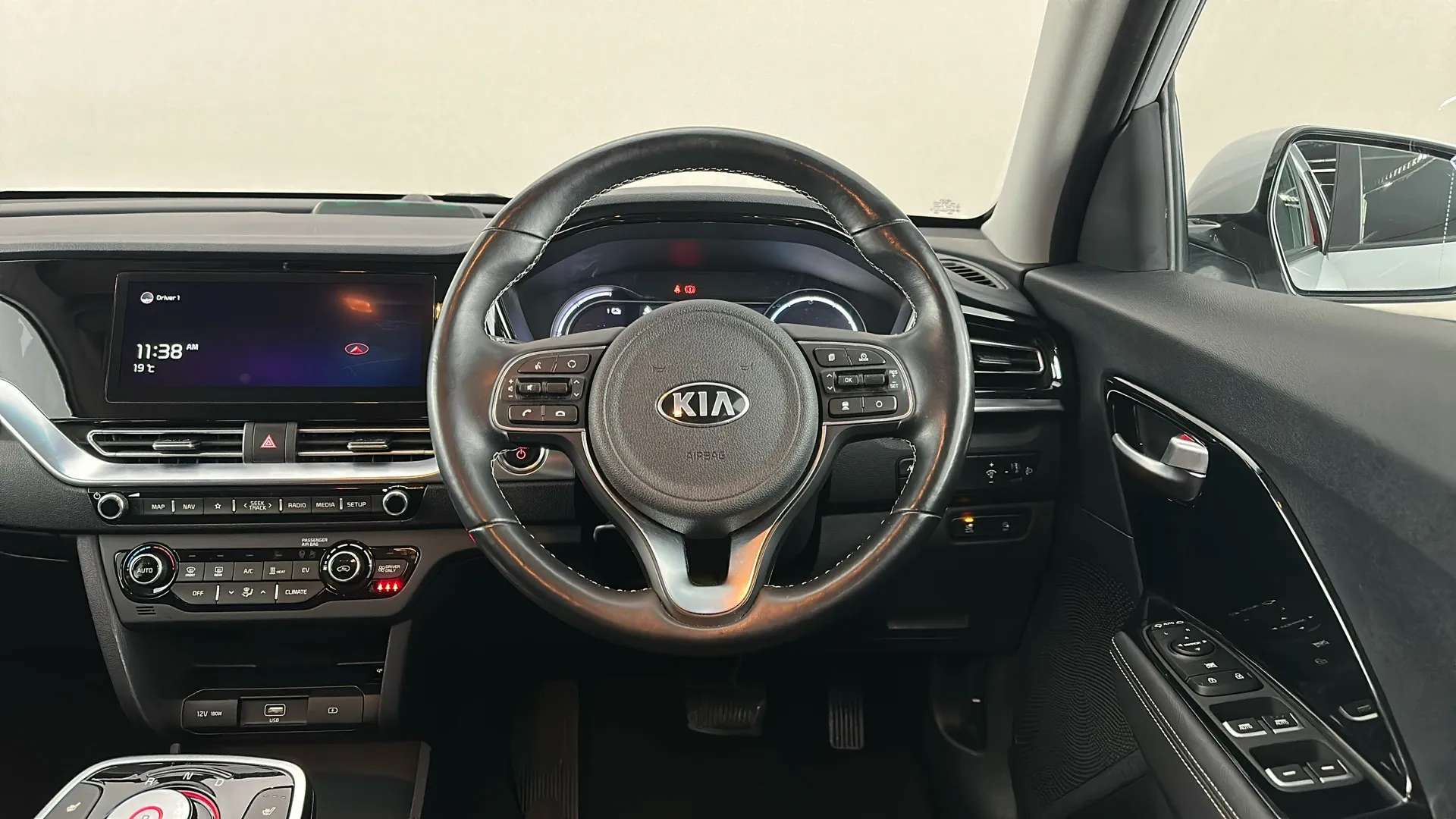 2021 KIA E-NIRO 2021 KIA E-NIRO