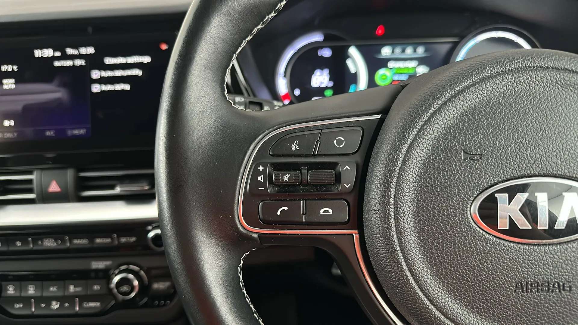 2021 KIA E-NIRO 2021 KIA E-NIRO