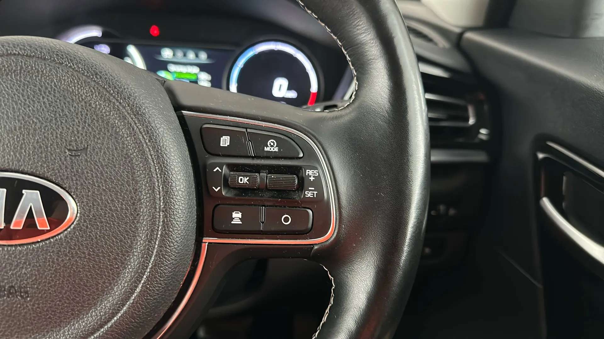 2021 KIA E-NIRO 2021 KIA E-NIRO