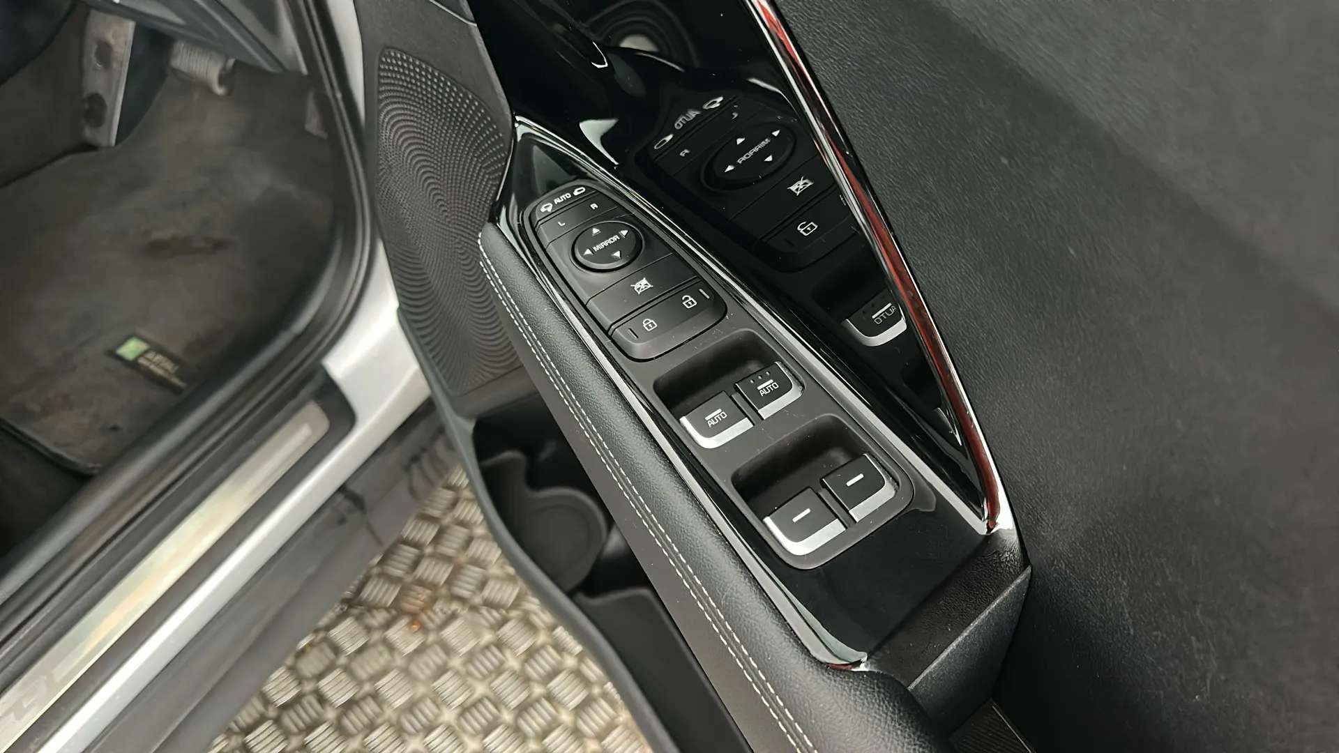 2021 KIA E-NIRO 2021 KIA E-NIRO