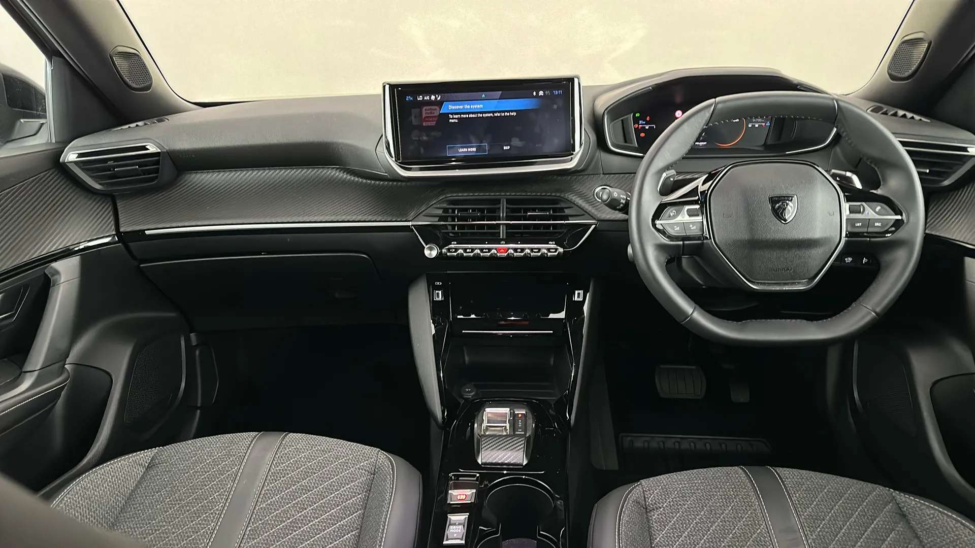 2025 PEUGEOT 2008 2025 PEUGEOT 2008