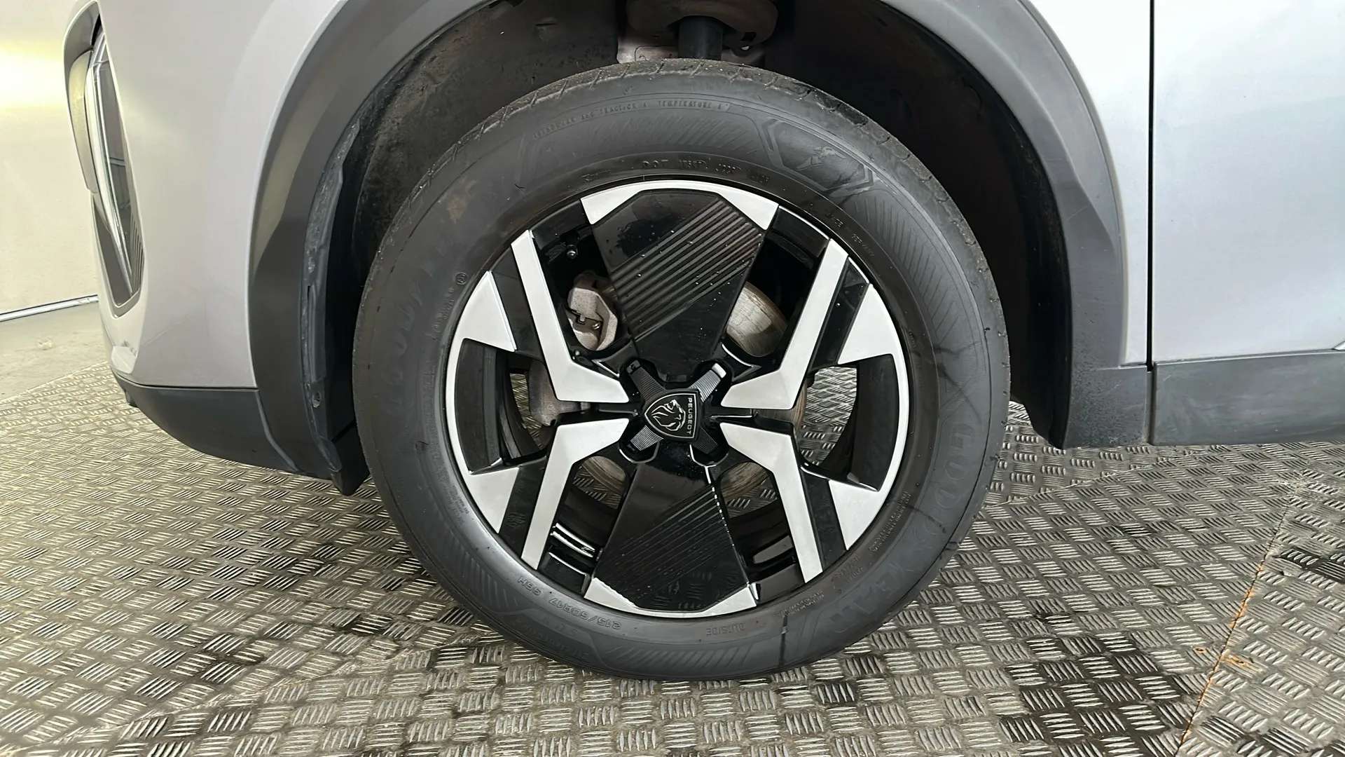 2025 PEUGEOT 2008 2025 PEUGEOT 2008
