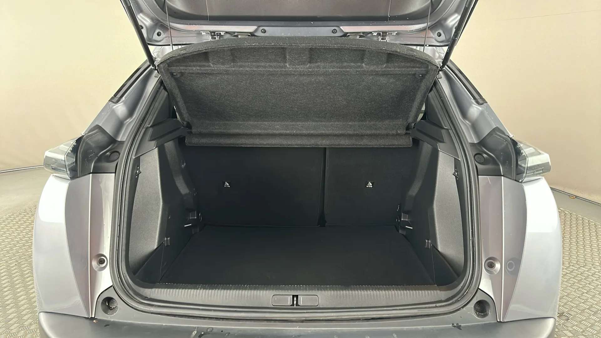 2025 PEUGEOT 2008 2025 PEUGEOT 2008