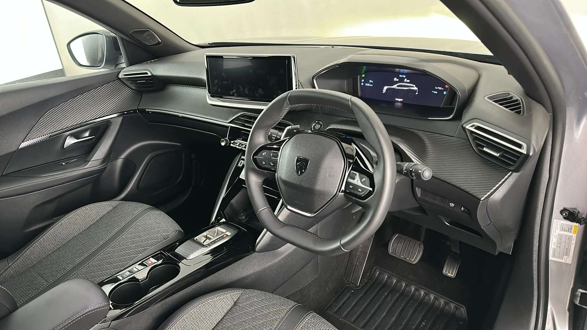 2025 PEUGEOT 2008 2025 PEUGEOT 2008