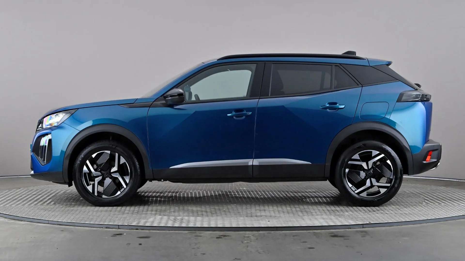 A 2025 PEUGEOT 2008 1.2 PureTech 130 Allure EAT8 A 2025 PEUGEOT 2008 1.2 PureTech 130 Allure EAT8